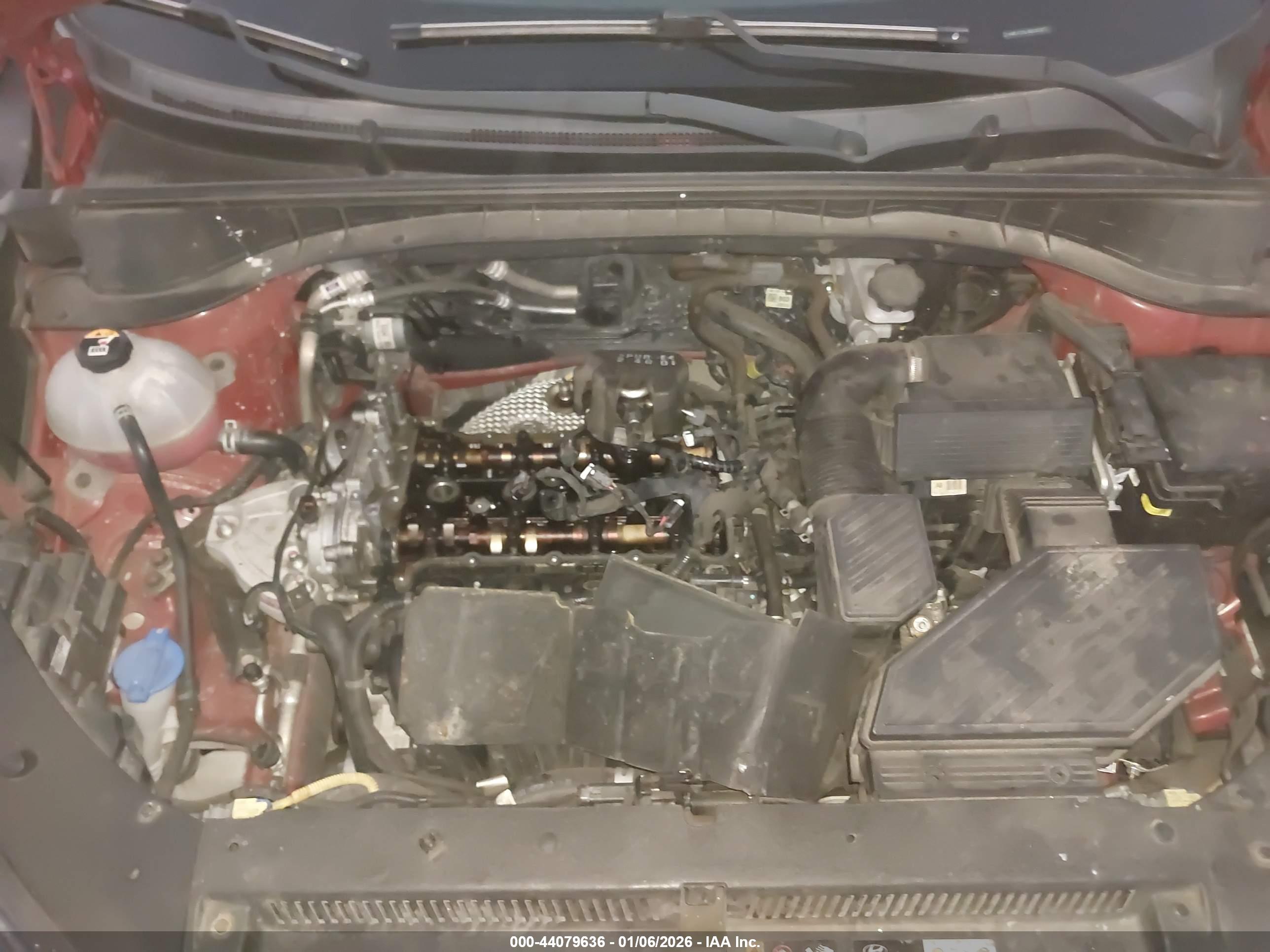 HYUNDAI TUCSON image 10