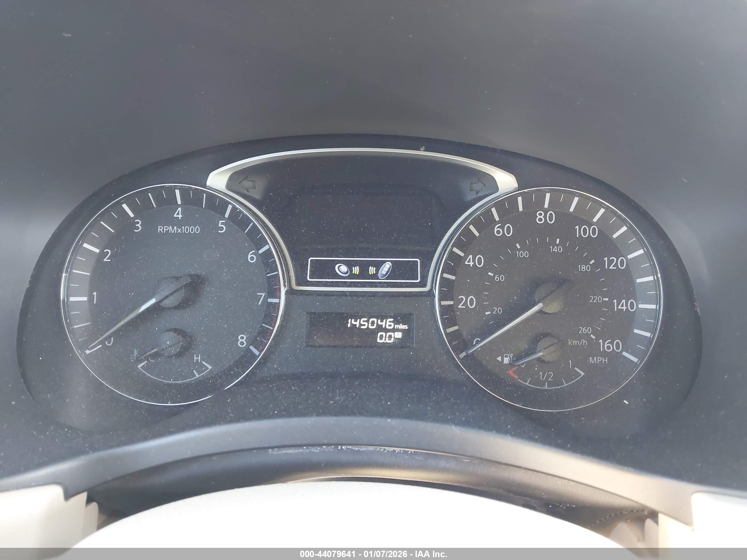 NISSAN PATHFINDER image 7