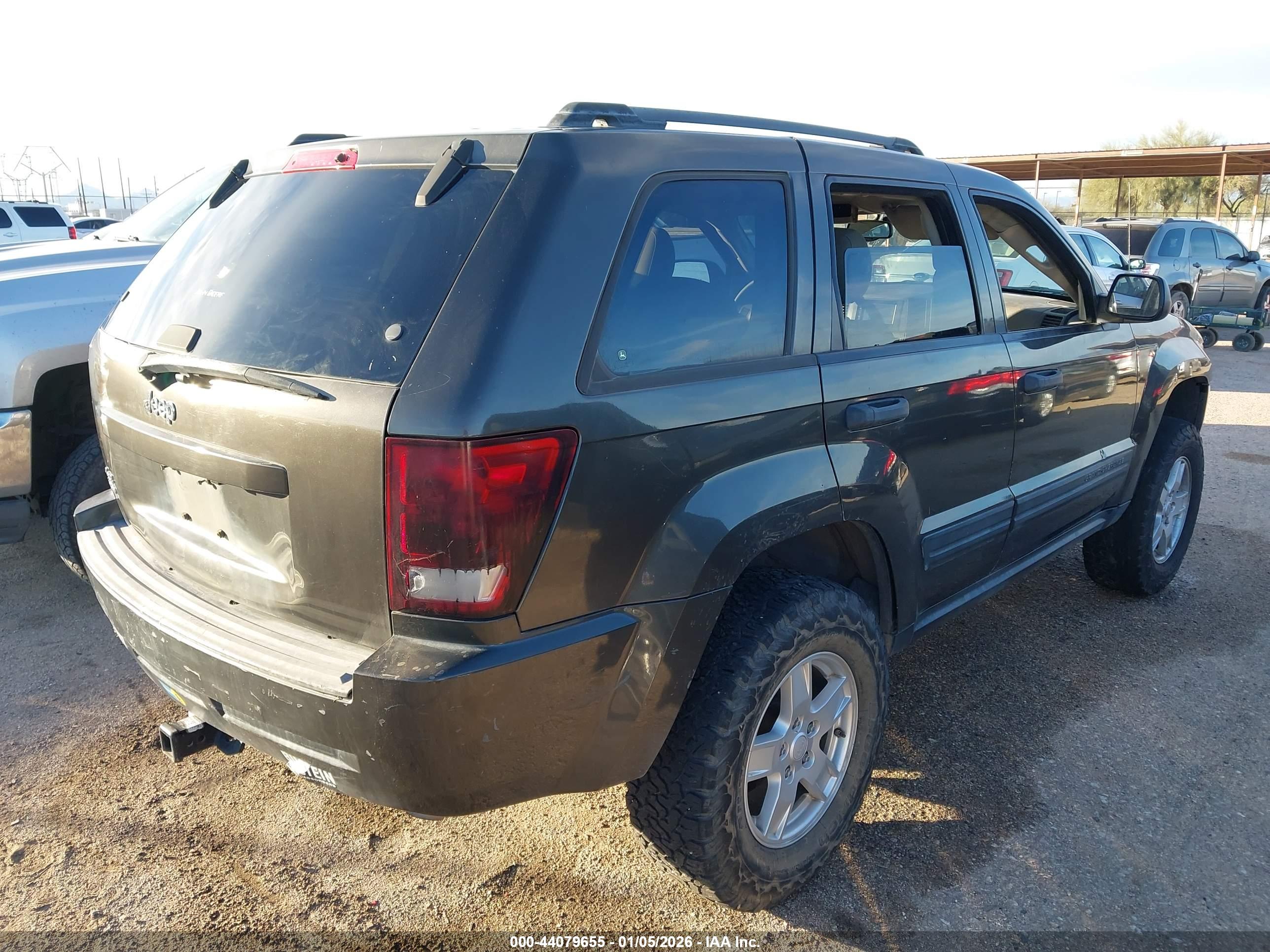 JEEP GRAND image 4