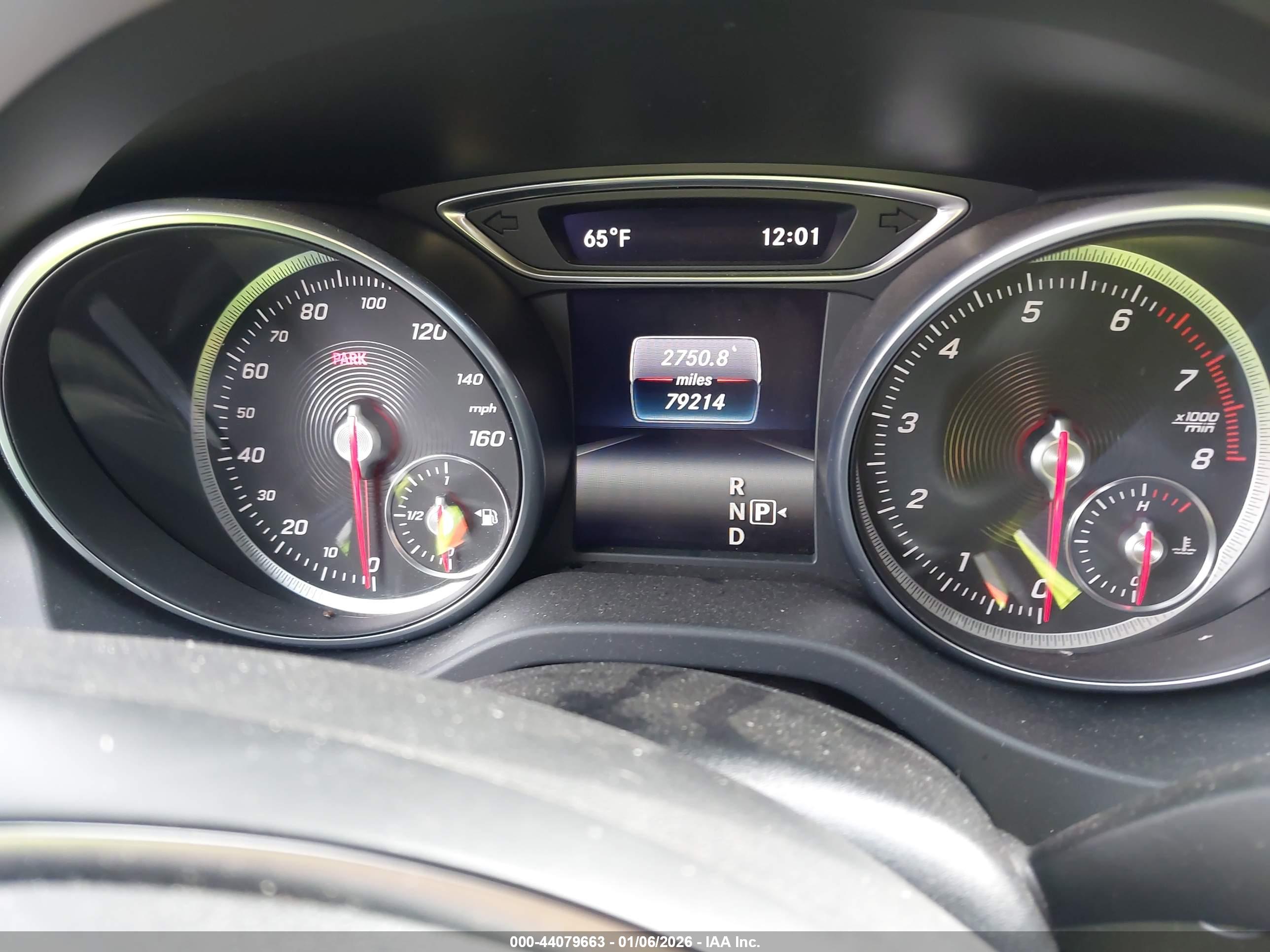 MERCEDES-BENZ GLA image 7