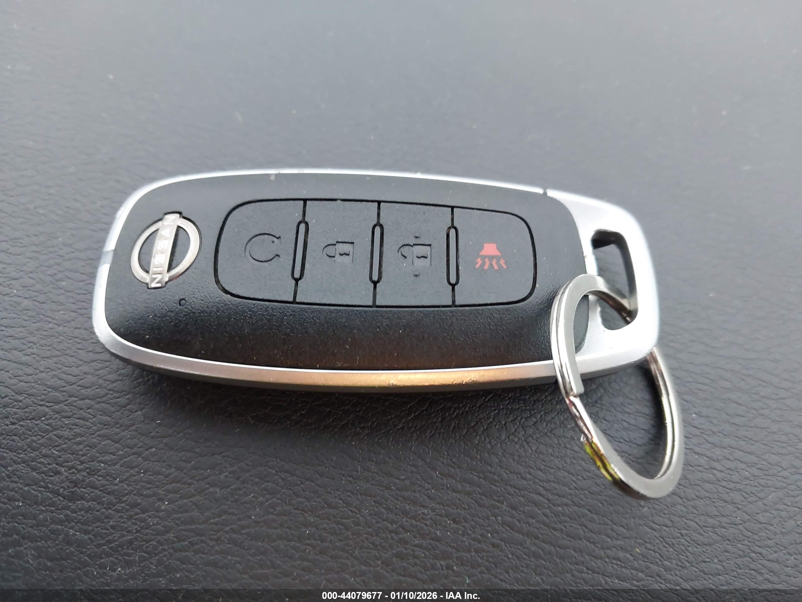 NISSAN KICKS image 11