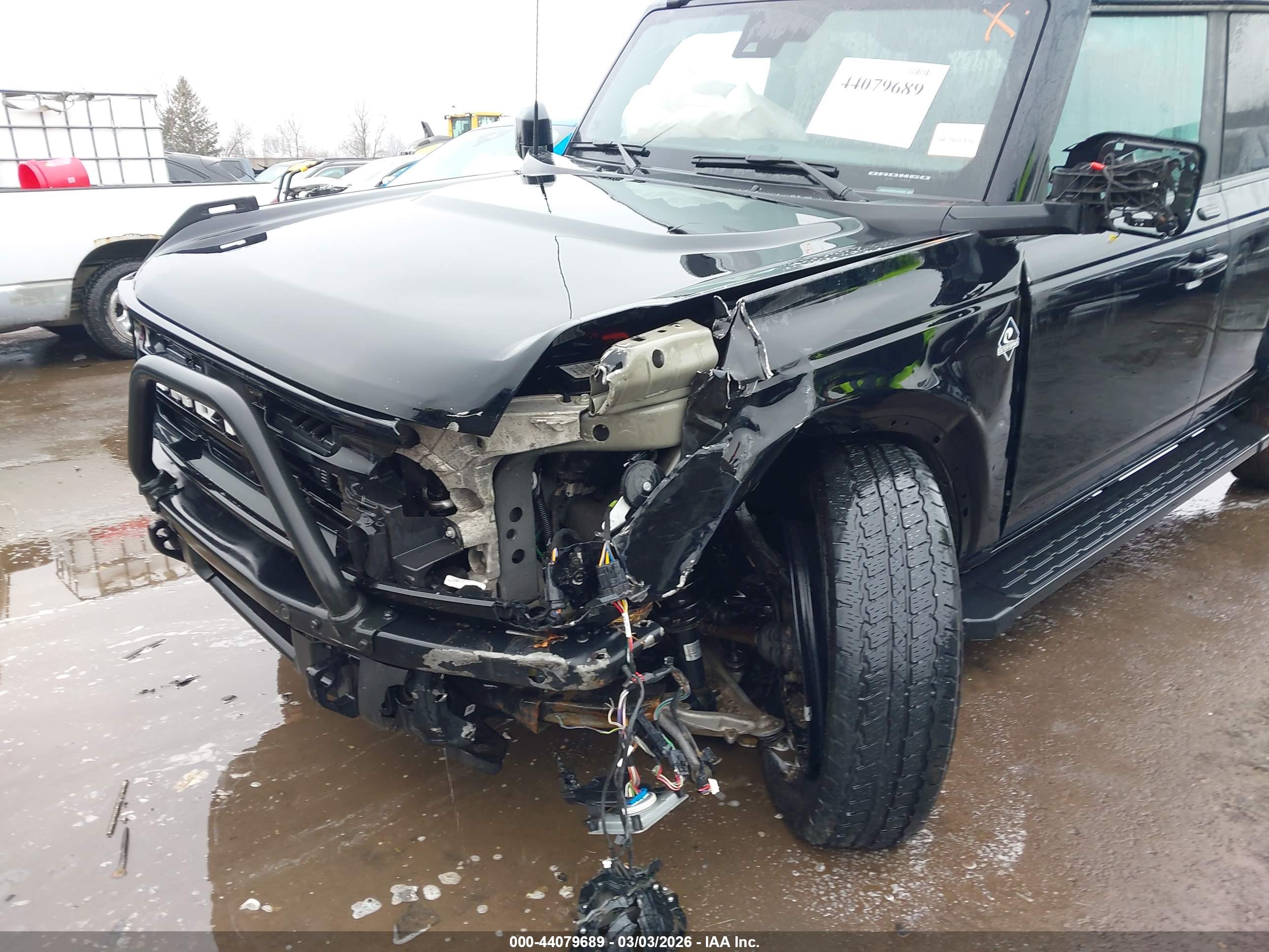 FORD BRONCO image 6