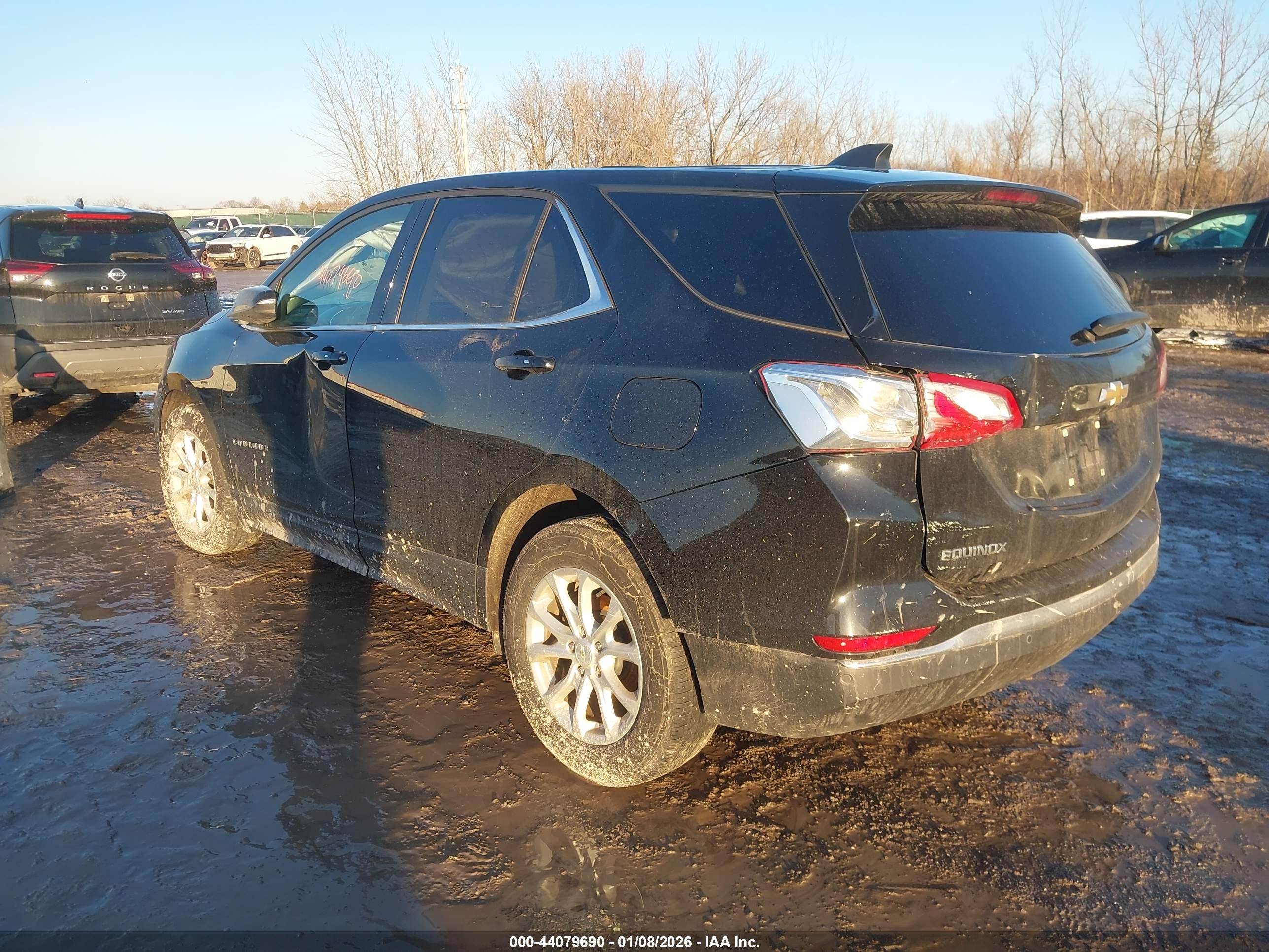 CHEVROLET EQUINOX image 3
