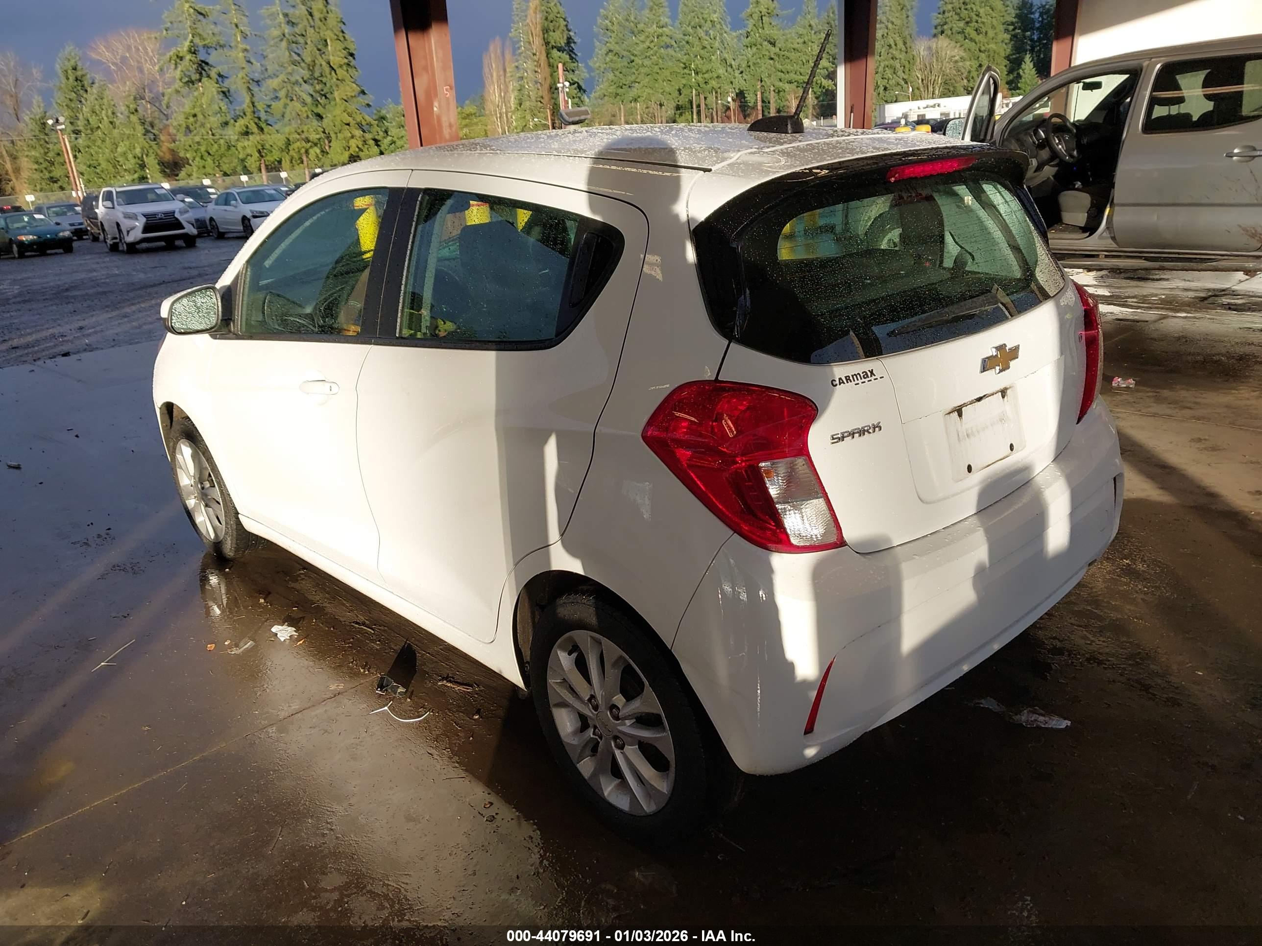 CHEVROLET SPARK image 3
