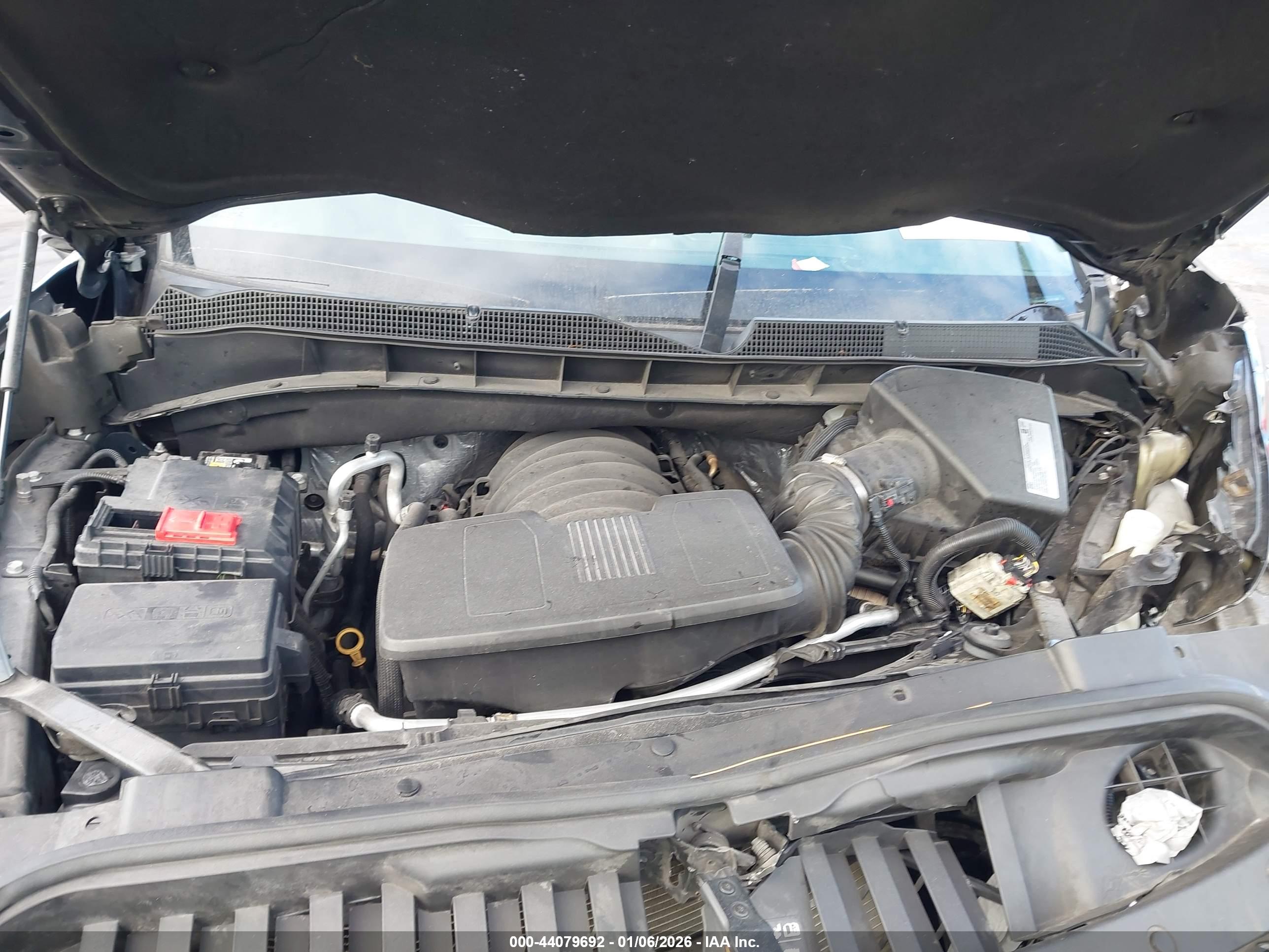 CHEVROLET SILVERADO image 10