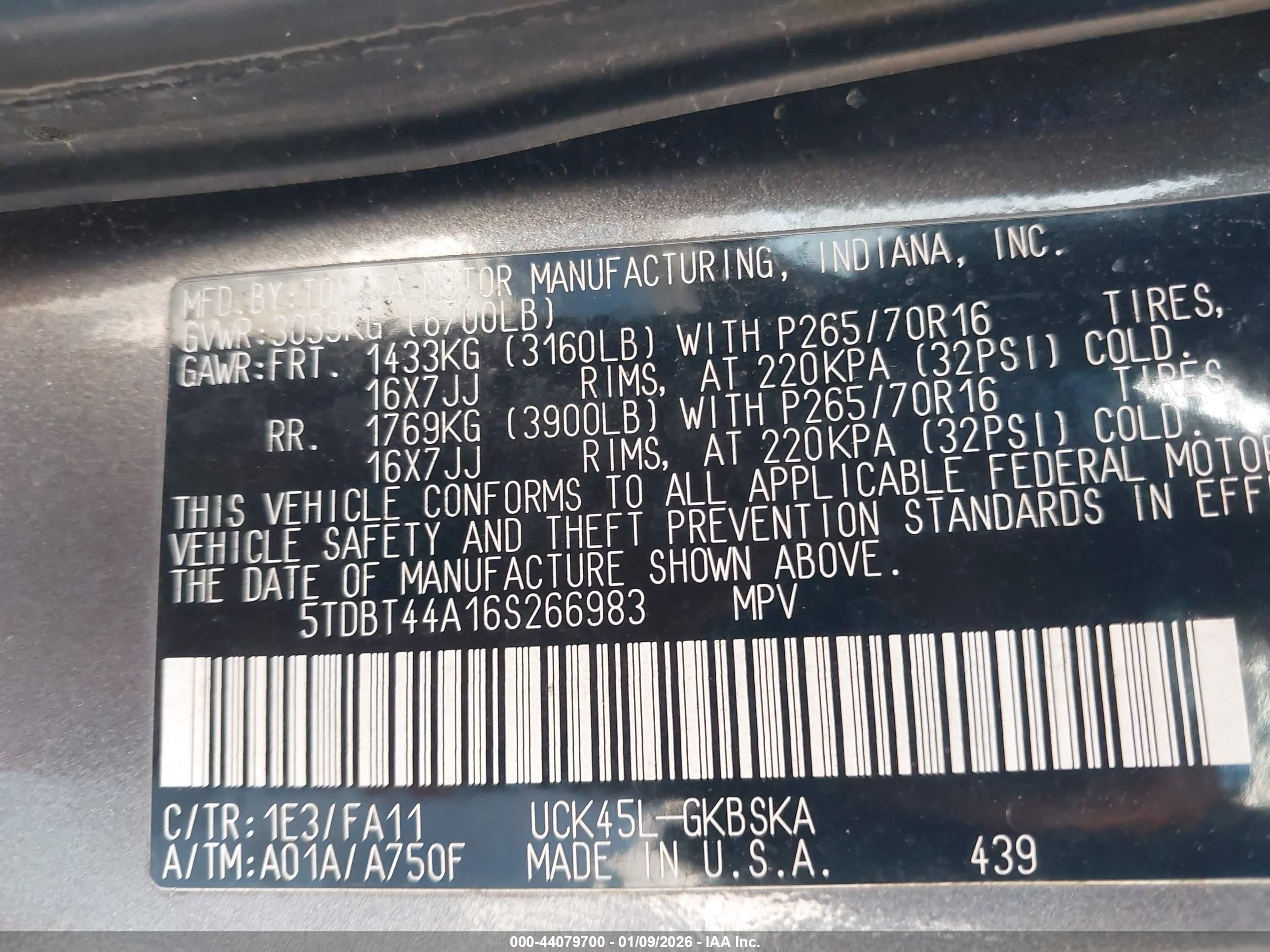 TOYOTA SEQUOIA image 9