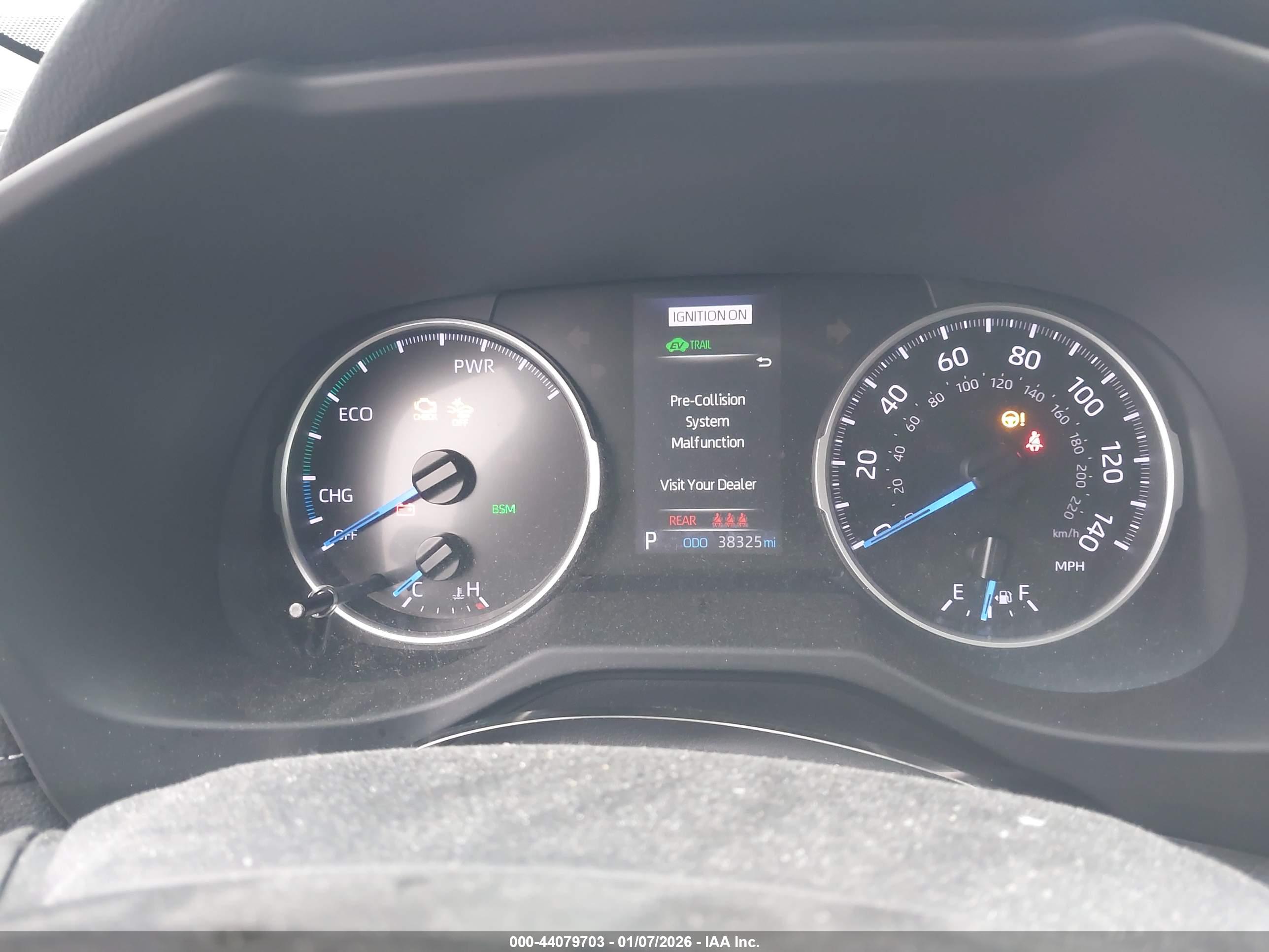 TOYOTA RAV4 image 7