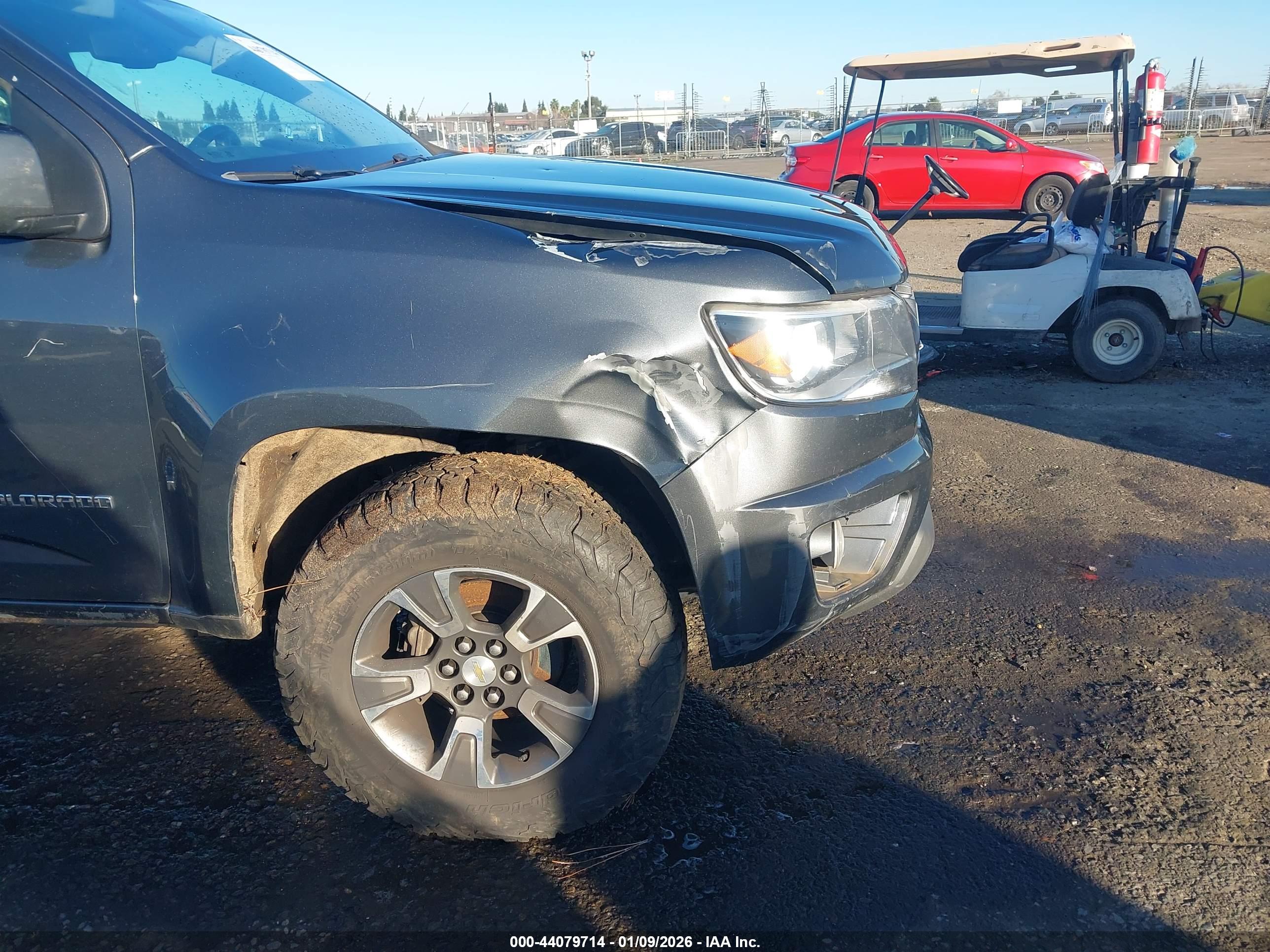 CHEVROLET COLORADO image 6