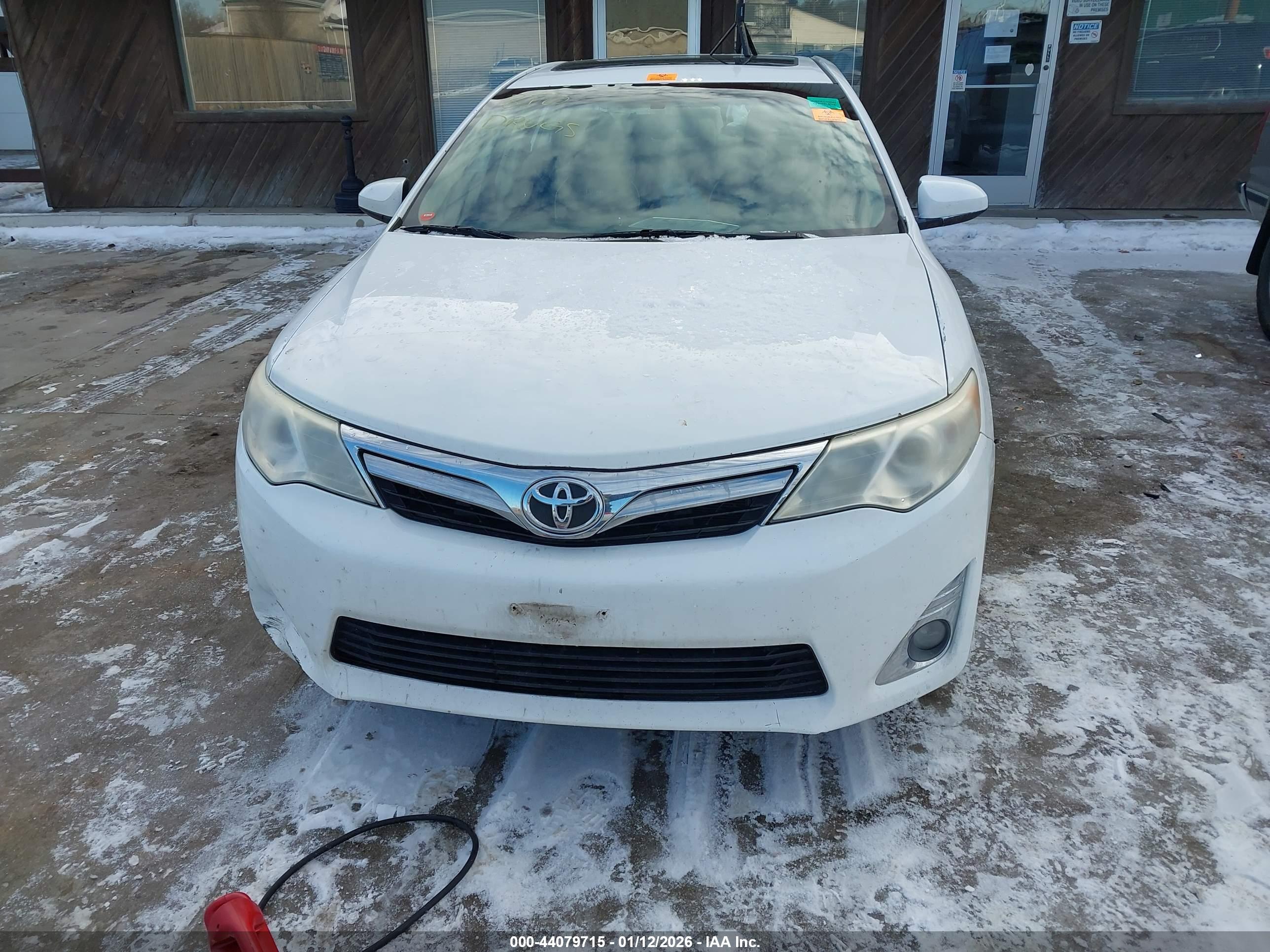 TOYOTA CAMRY image 6