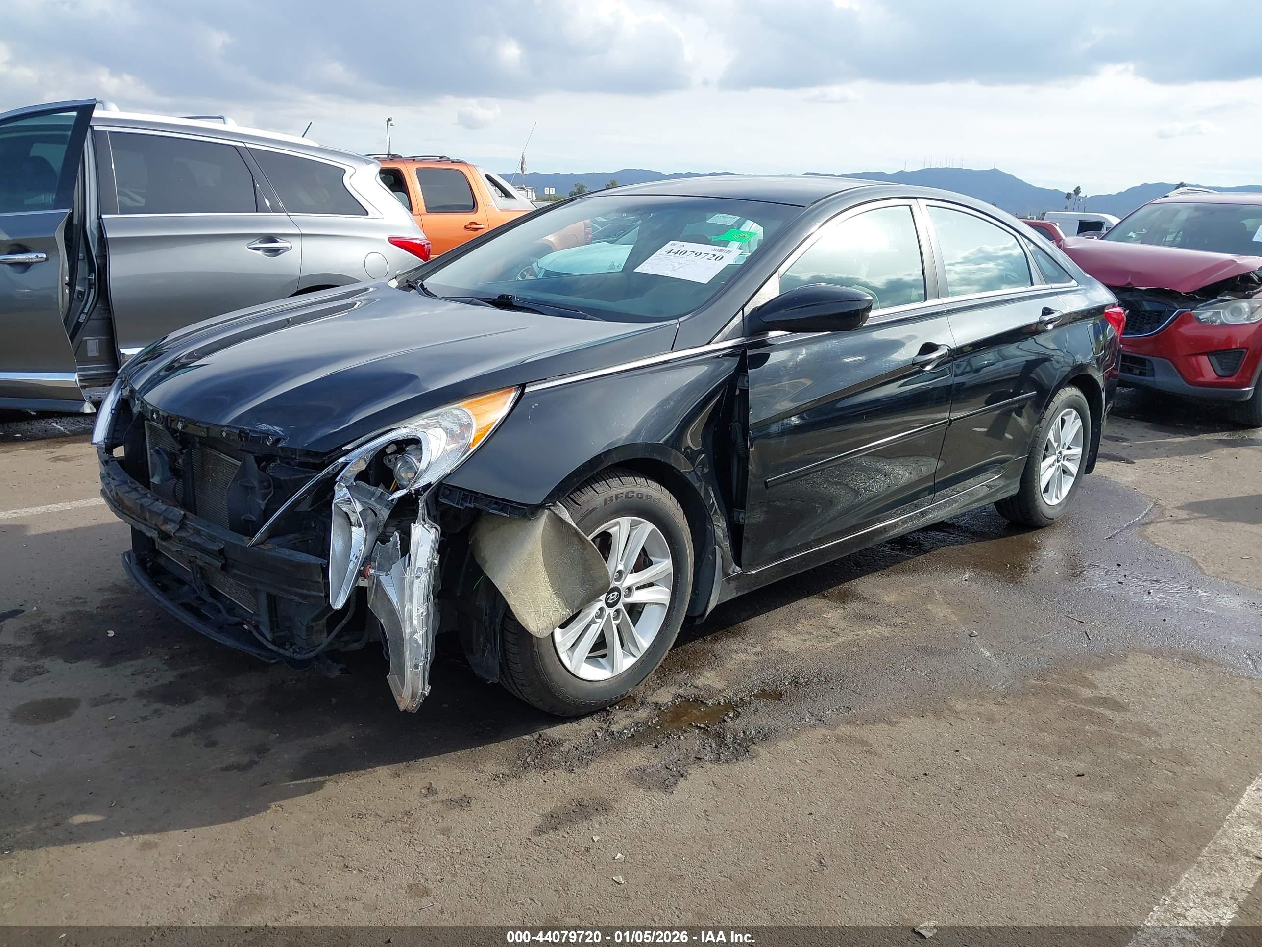HYUNDAI SONATA image 2