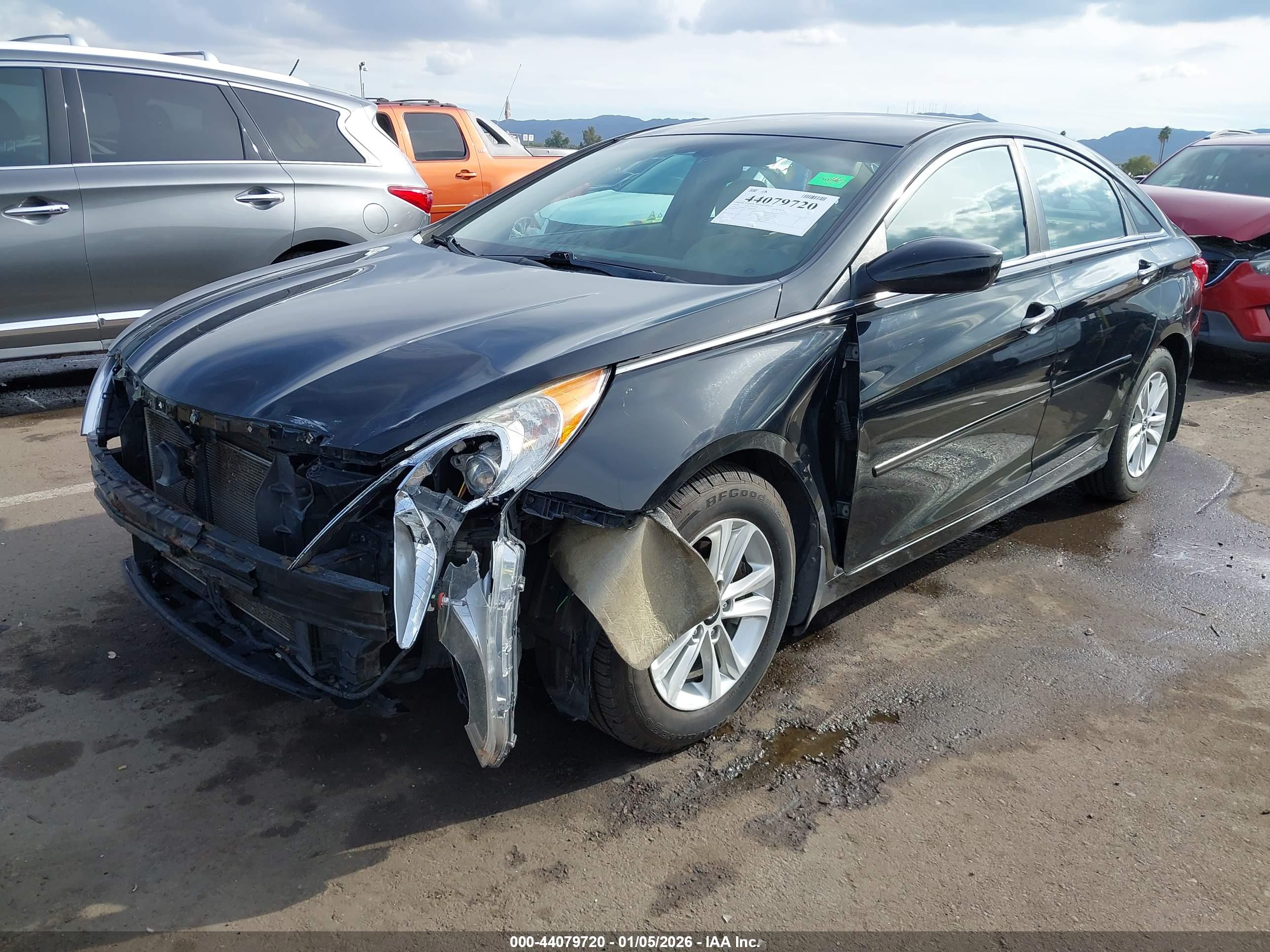 HYUNDAI SONATA image 6