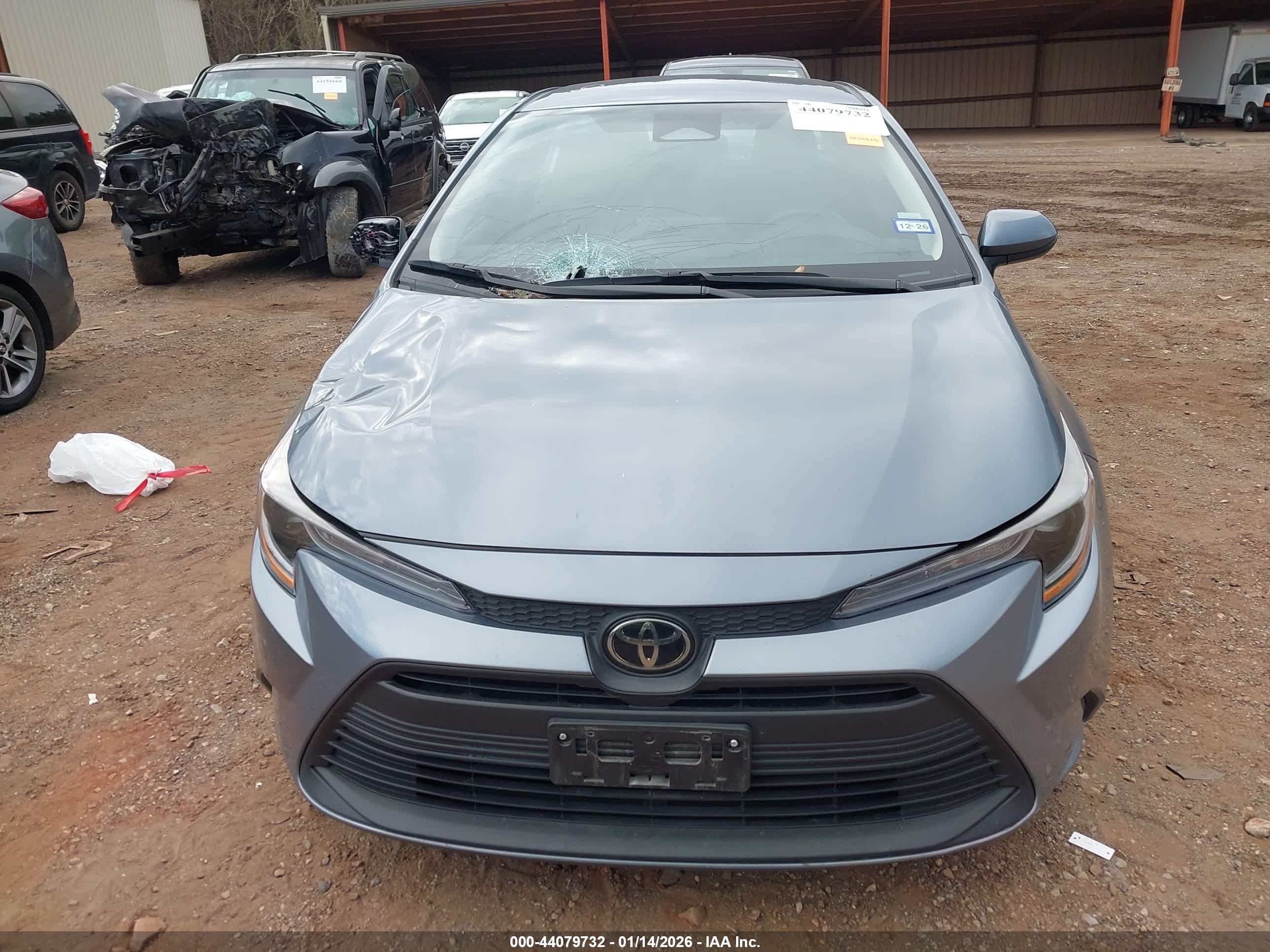 TOYOTA COROLLA image 6