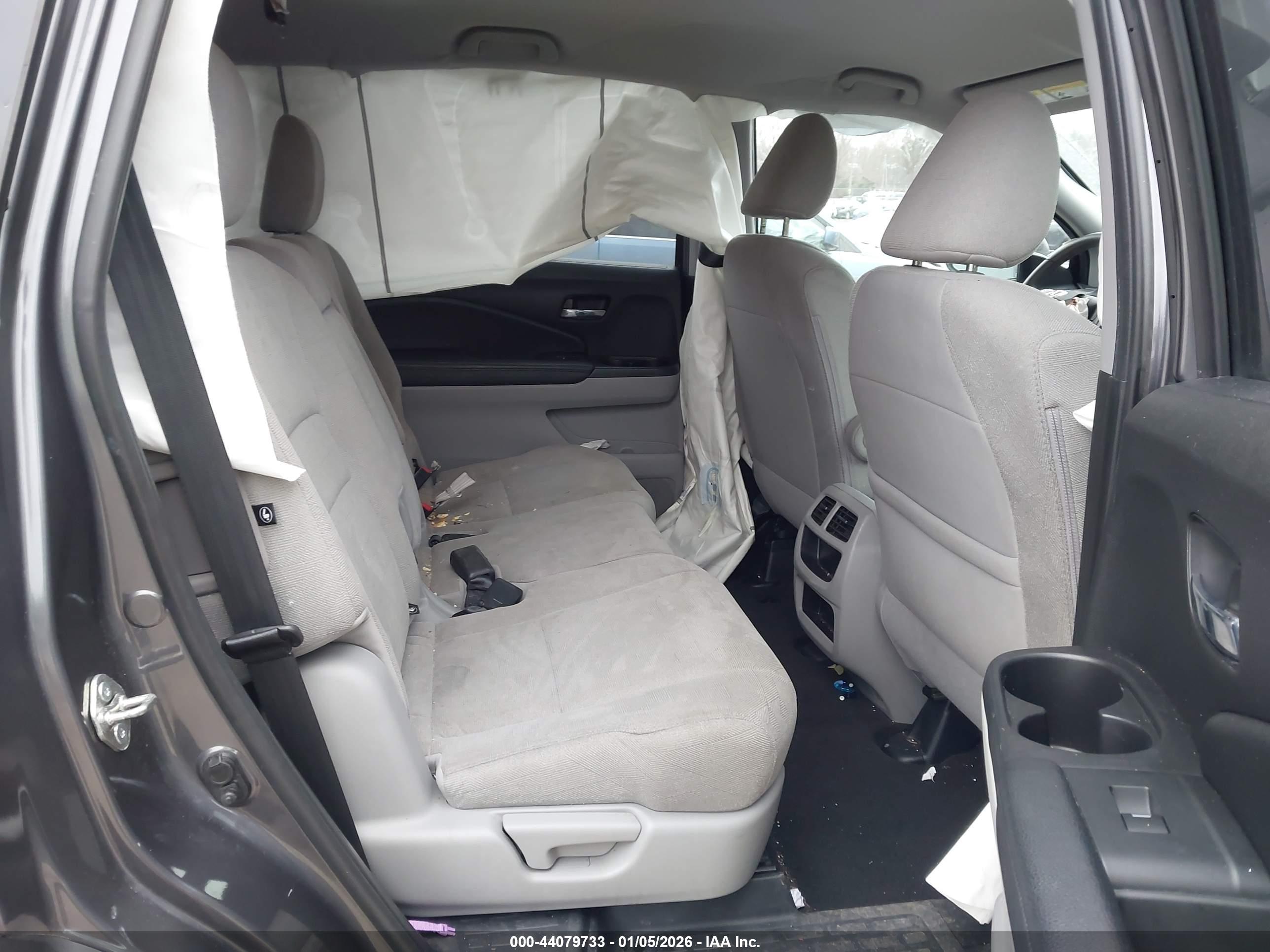 HONDA PILOT image 8