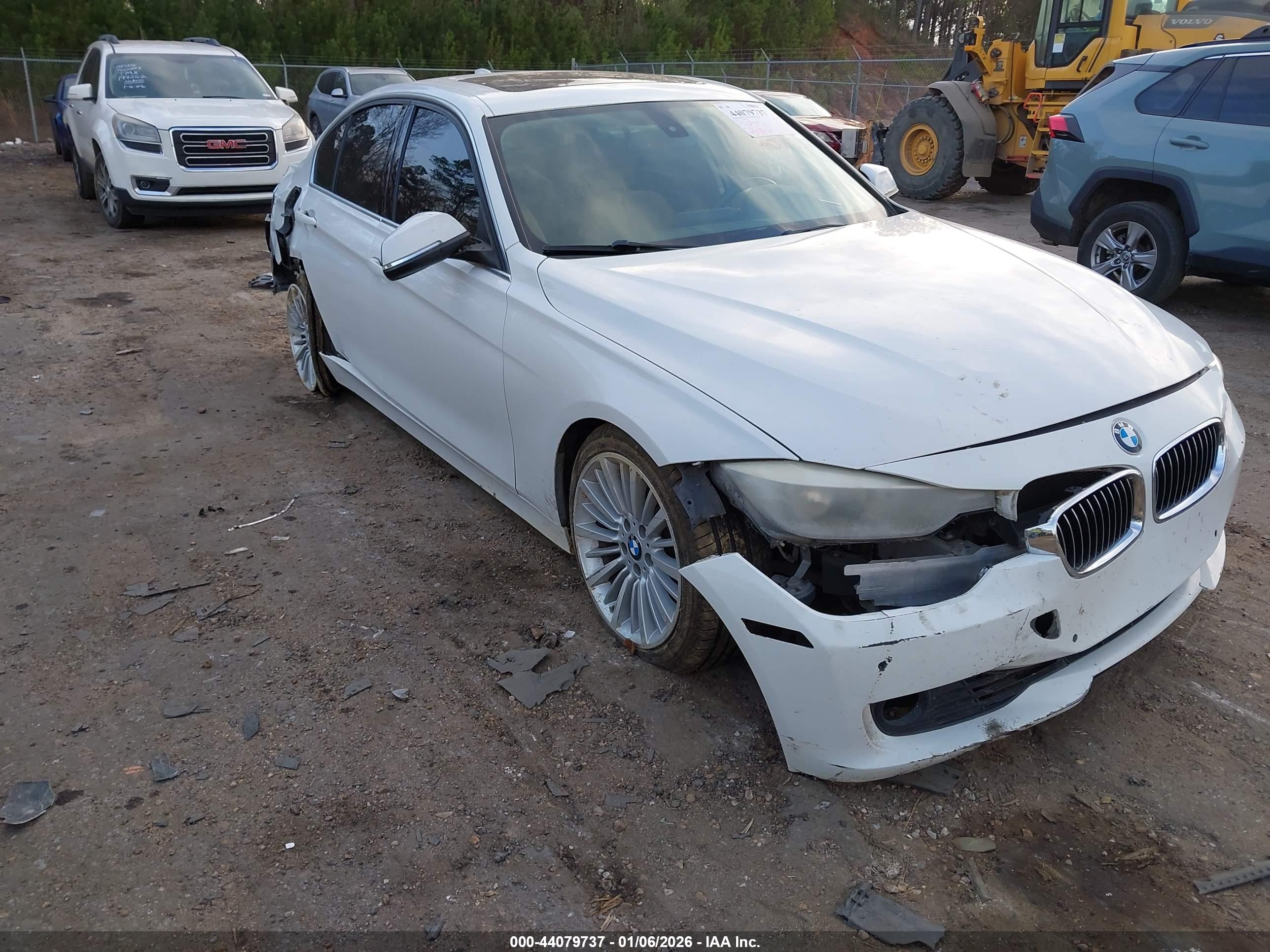BMW 328I image 6