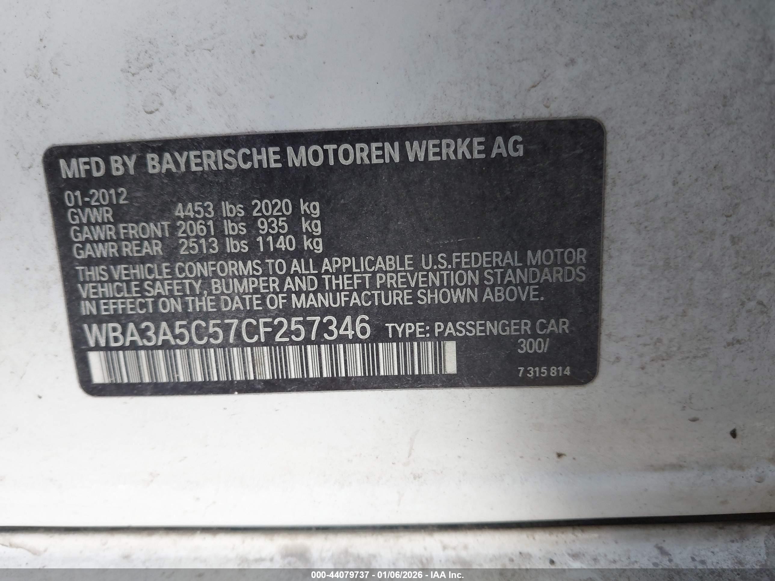 BMW 328I image 9