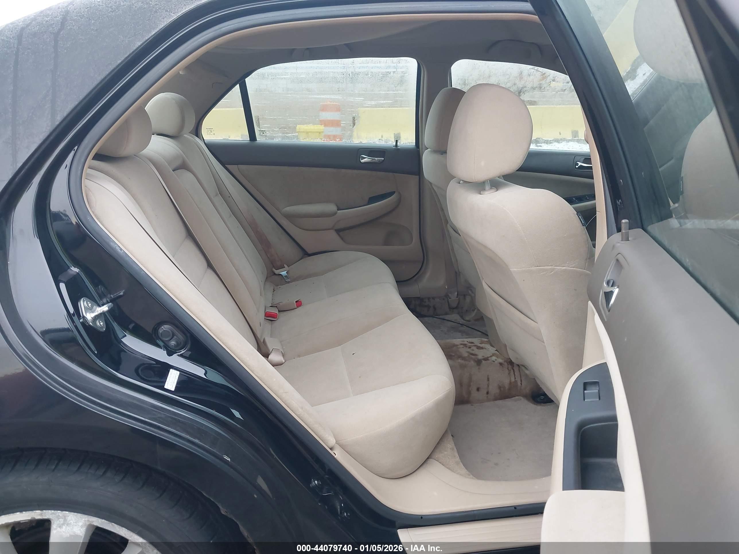 HONDA ACCORD image 8