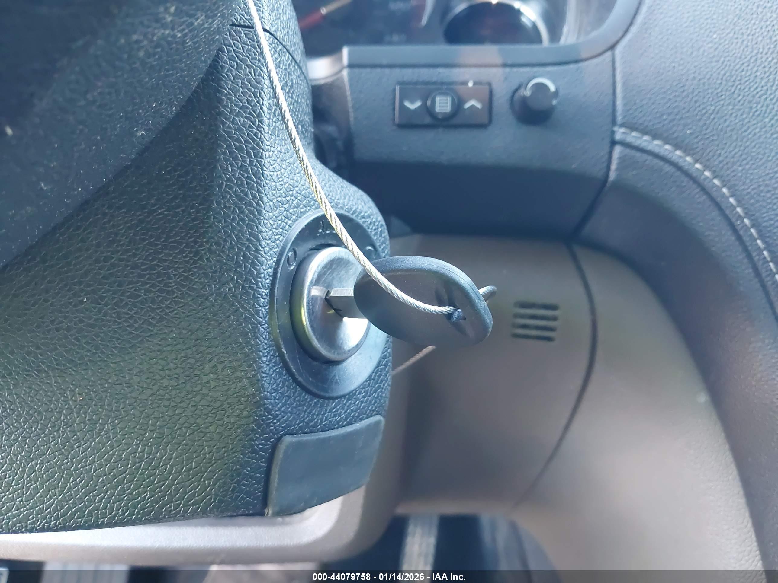 GMC ACADIA image 11