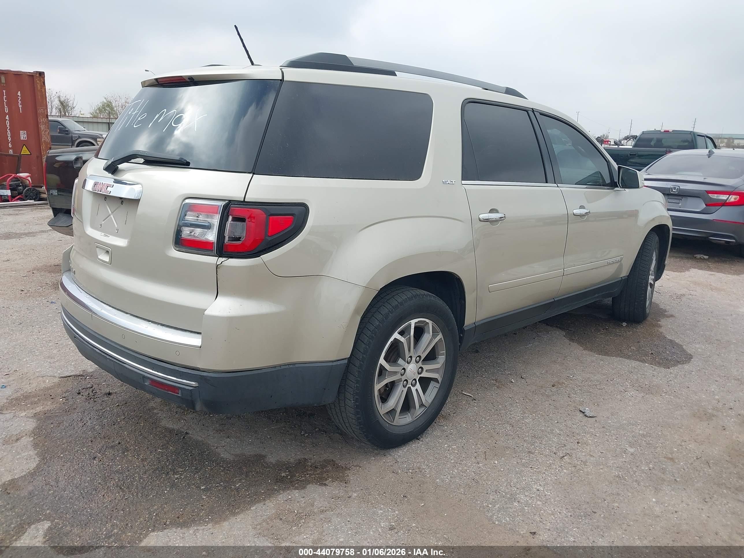 GMC ACADIA image 4