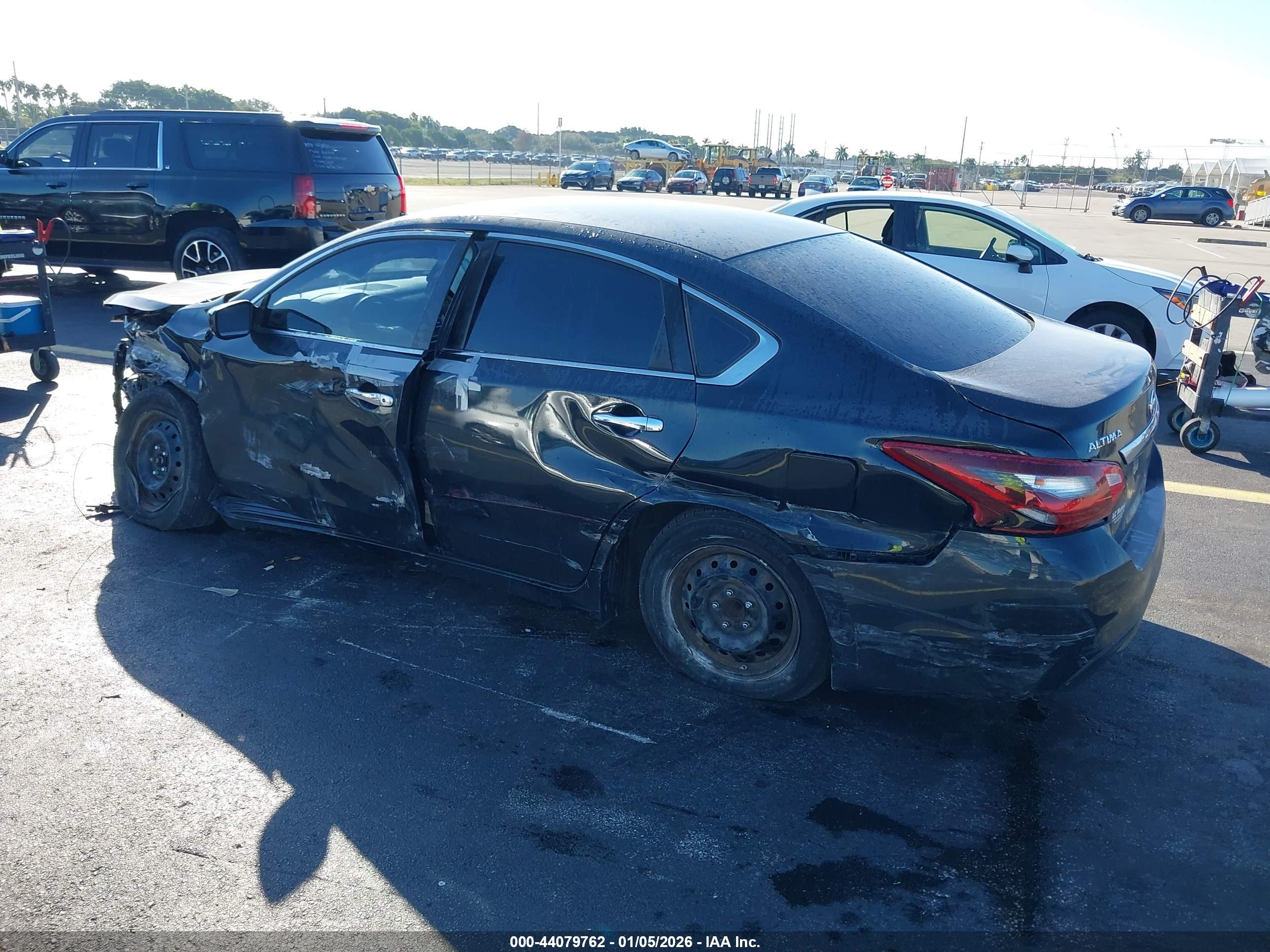 NISSAN ALTIMA image 3