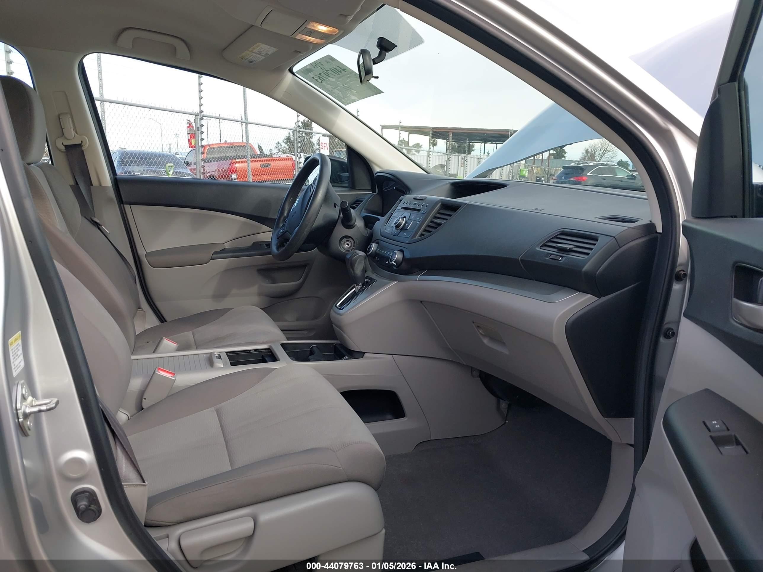HONDA CR-V image 5