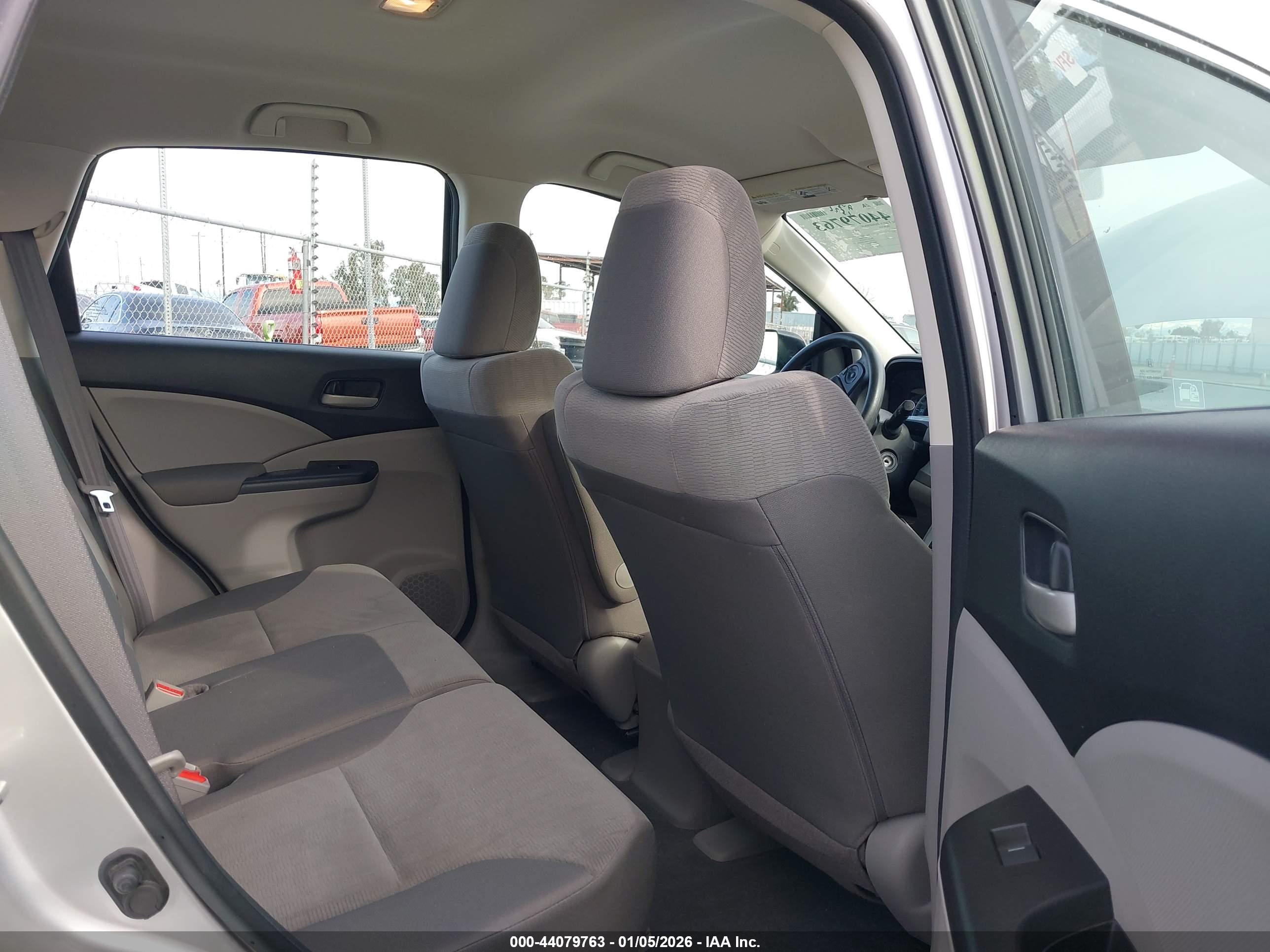 HONDA CR-V image 8