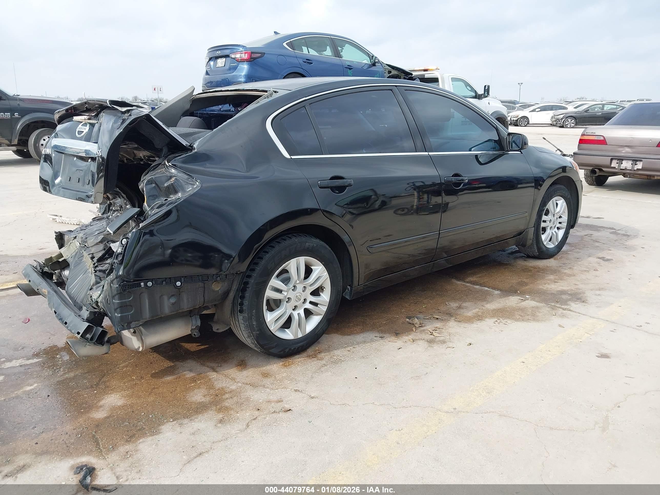 NISSAN ALTIMA image 4