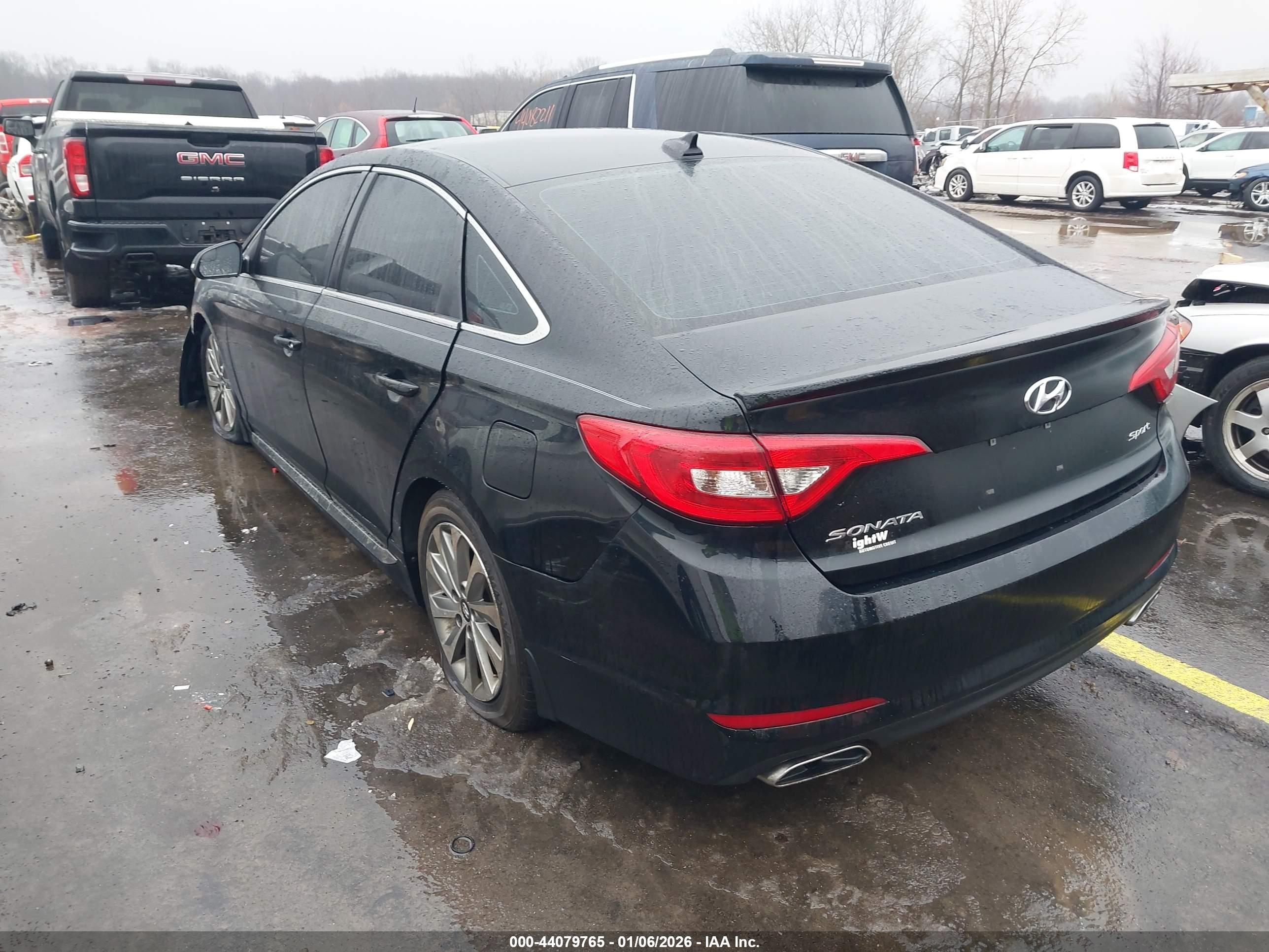 HYUNDAI SONATA image 3