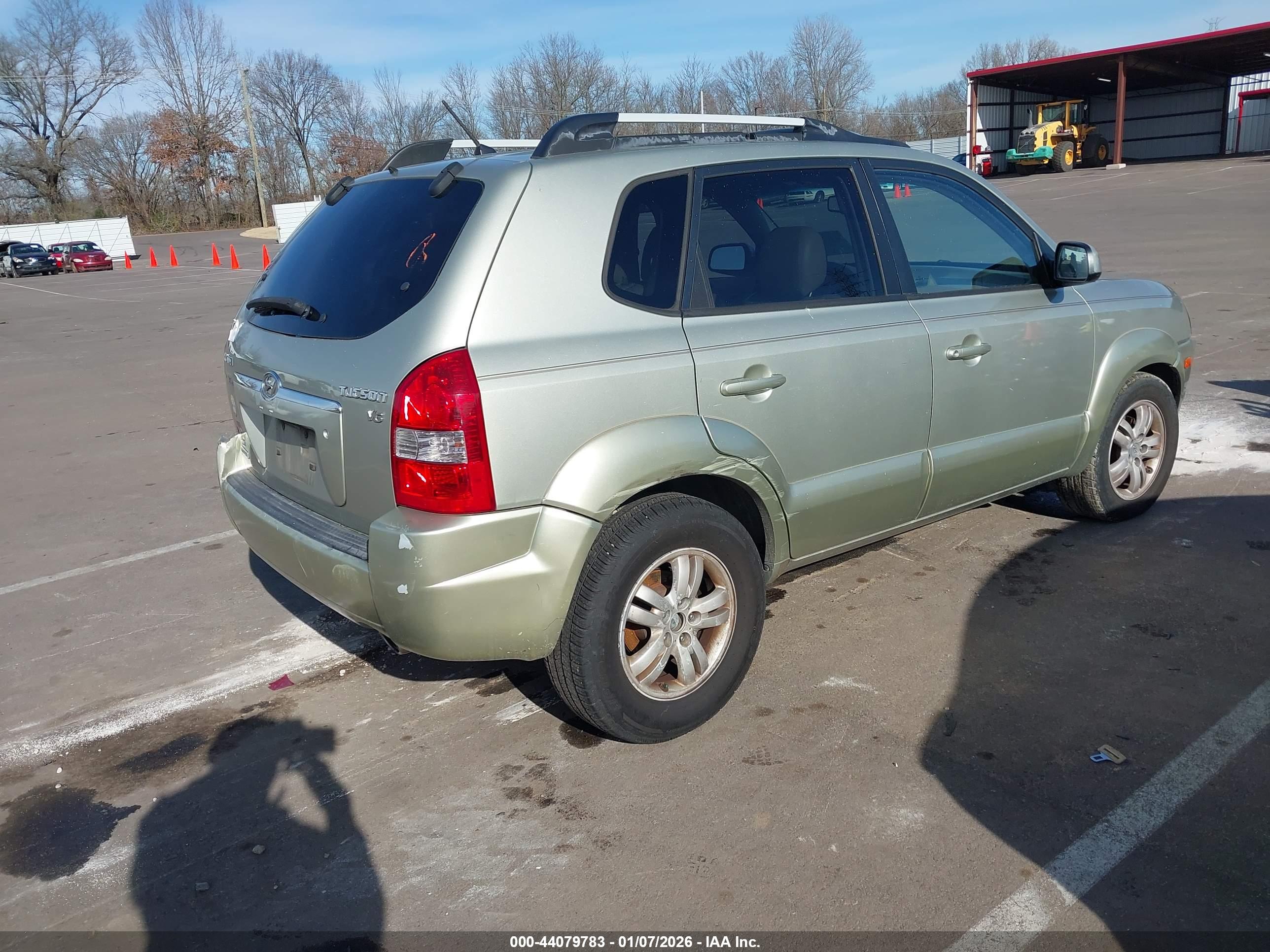 HYUNDAI TUCSON image 4