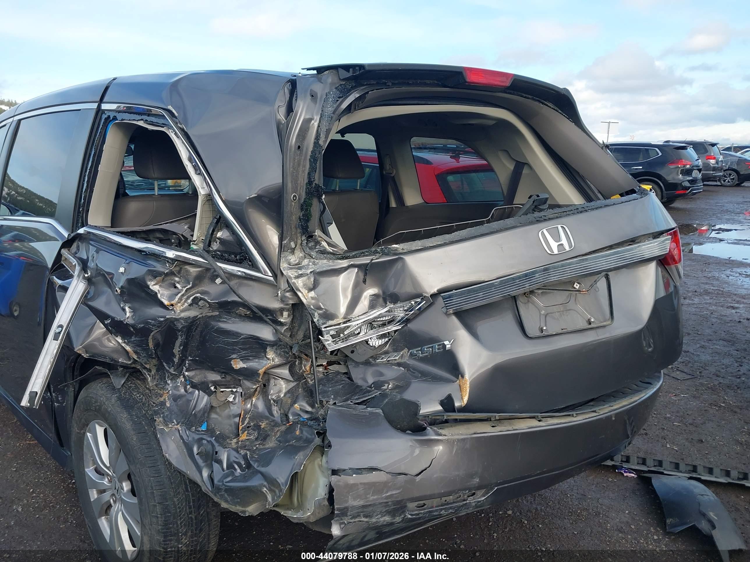 HONDA ODYSSEY image 6