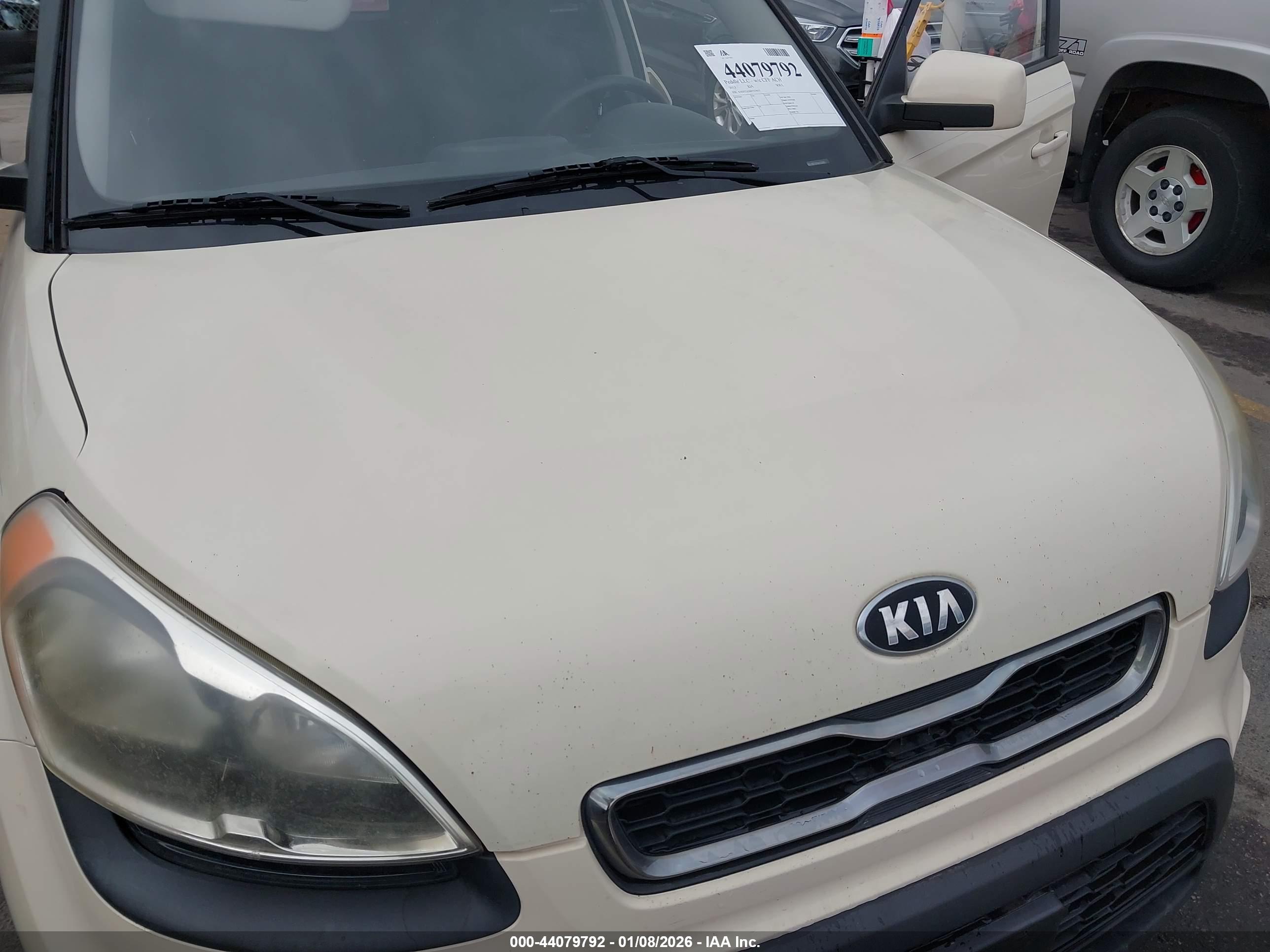 KIA SOUL image 6