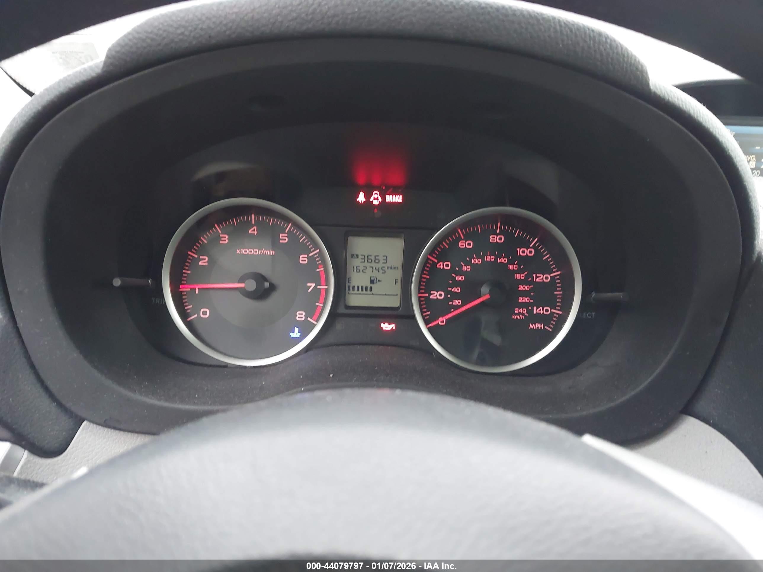 SUBARU FORESTER image 7