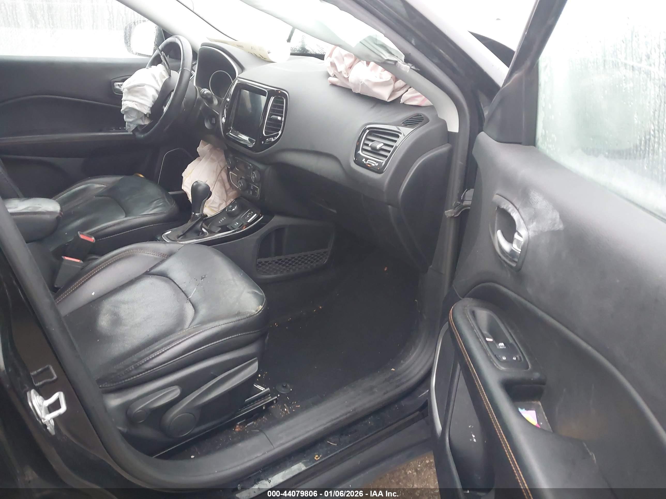 JEEP COMPASS image 5