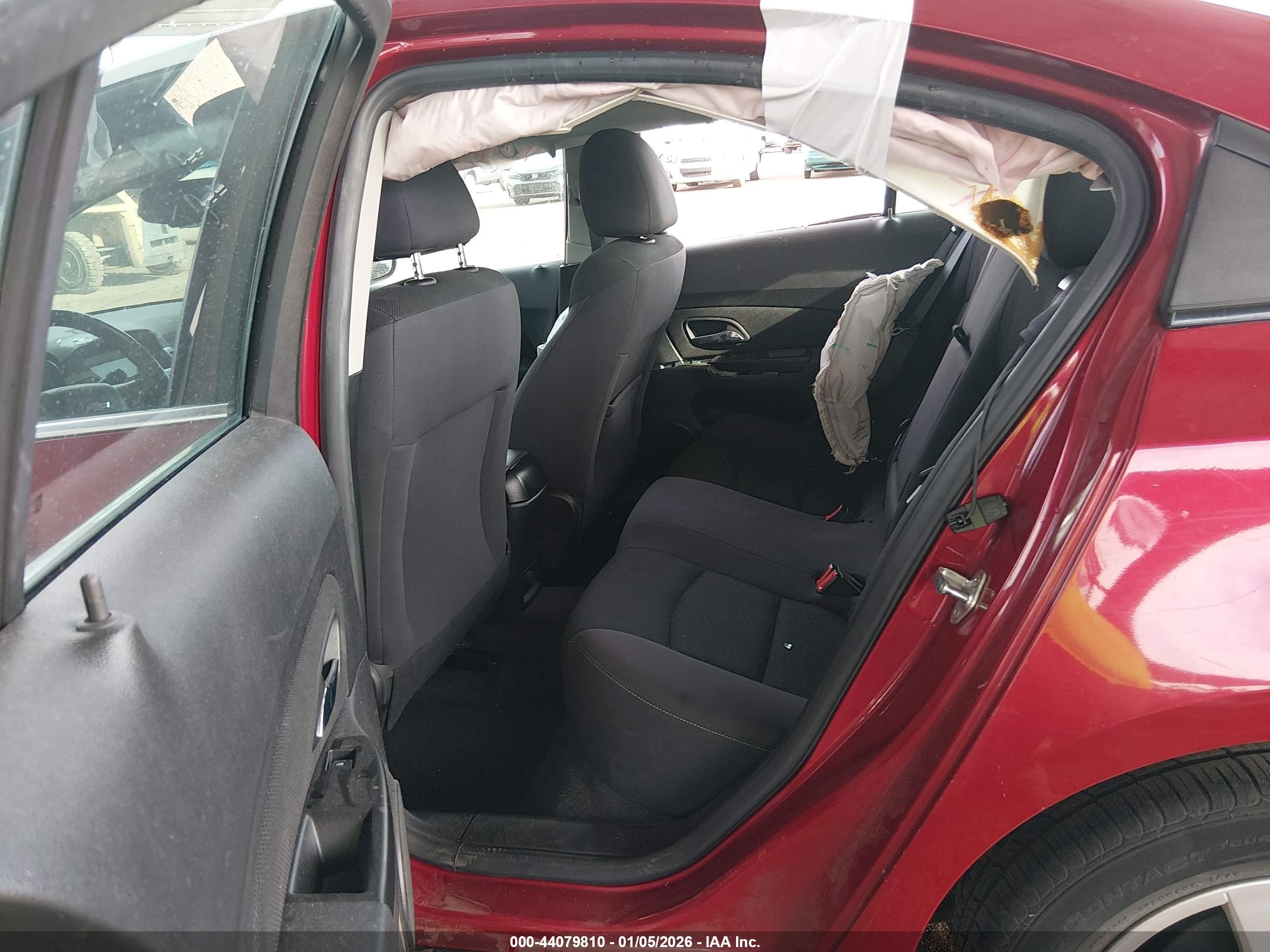 CHEVROLET CRUZE image 8