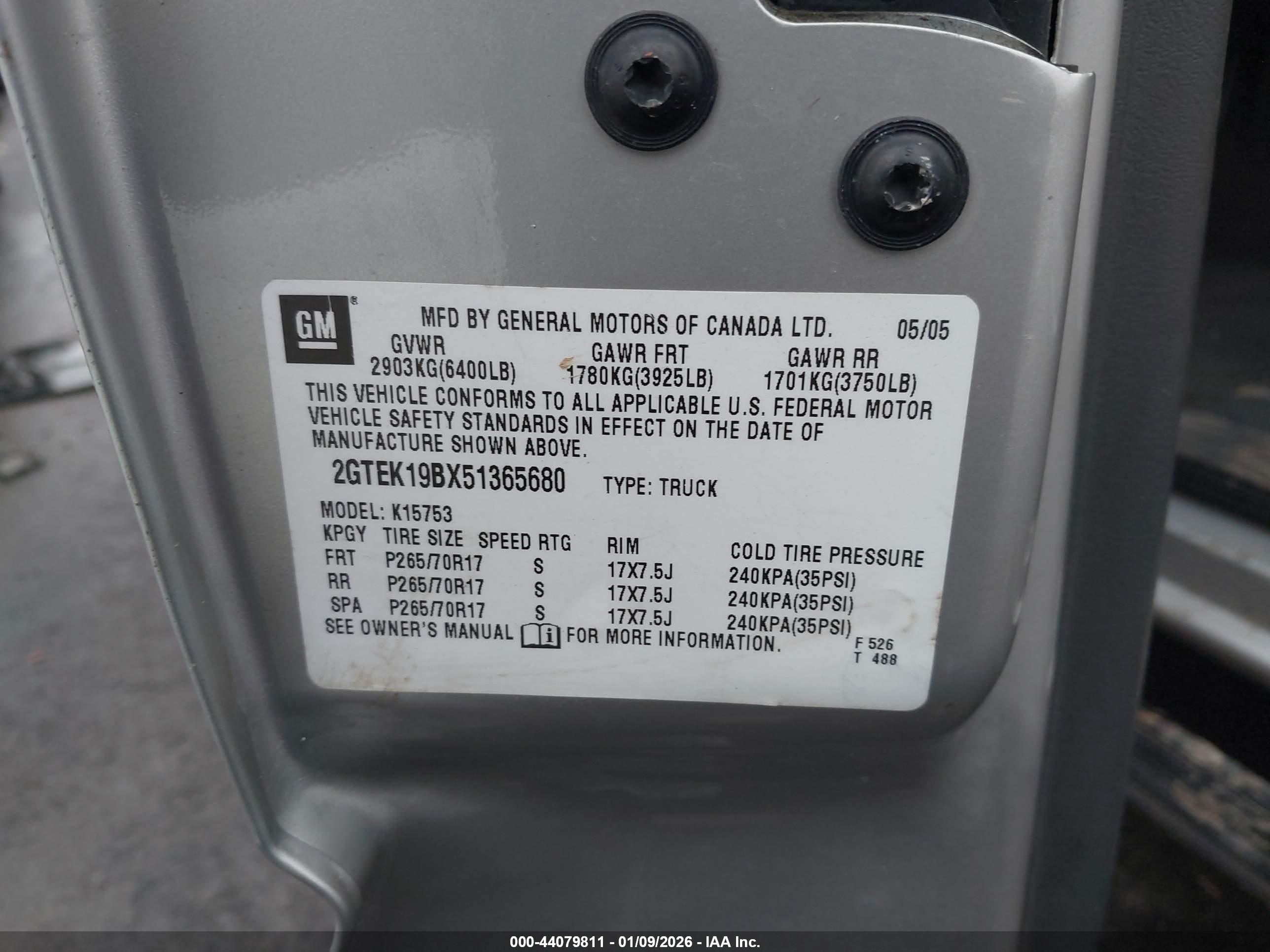 GMC SIERRA image 9