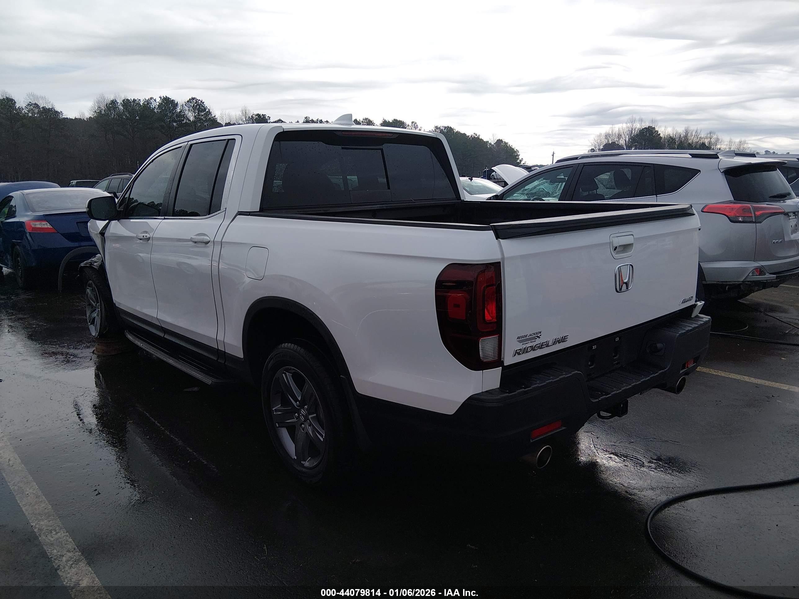 HONDA RIDGELINE image 3