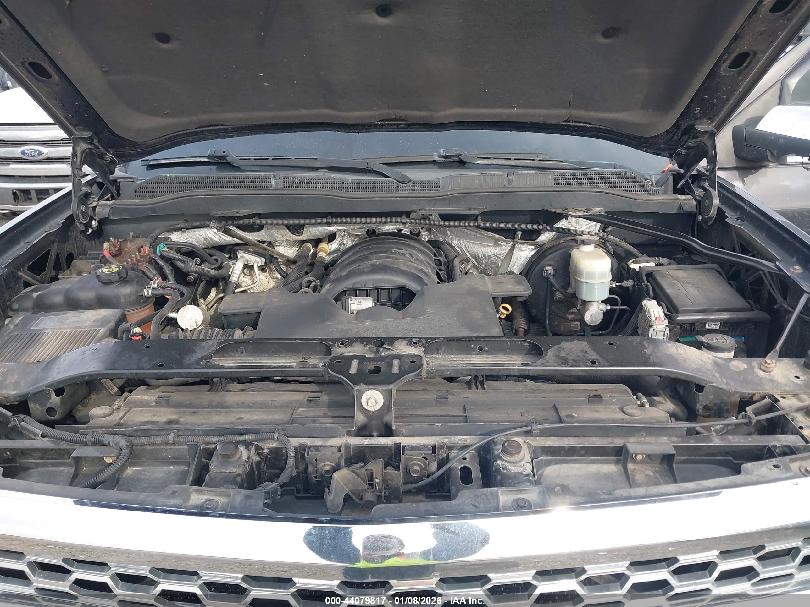 CHEVROLET SILVERADO image 10