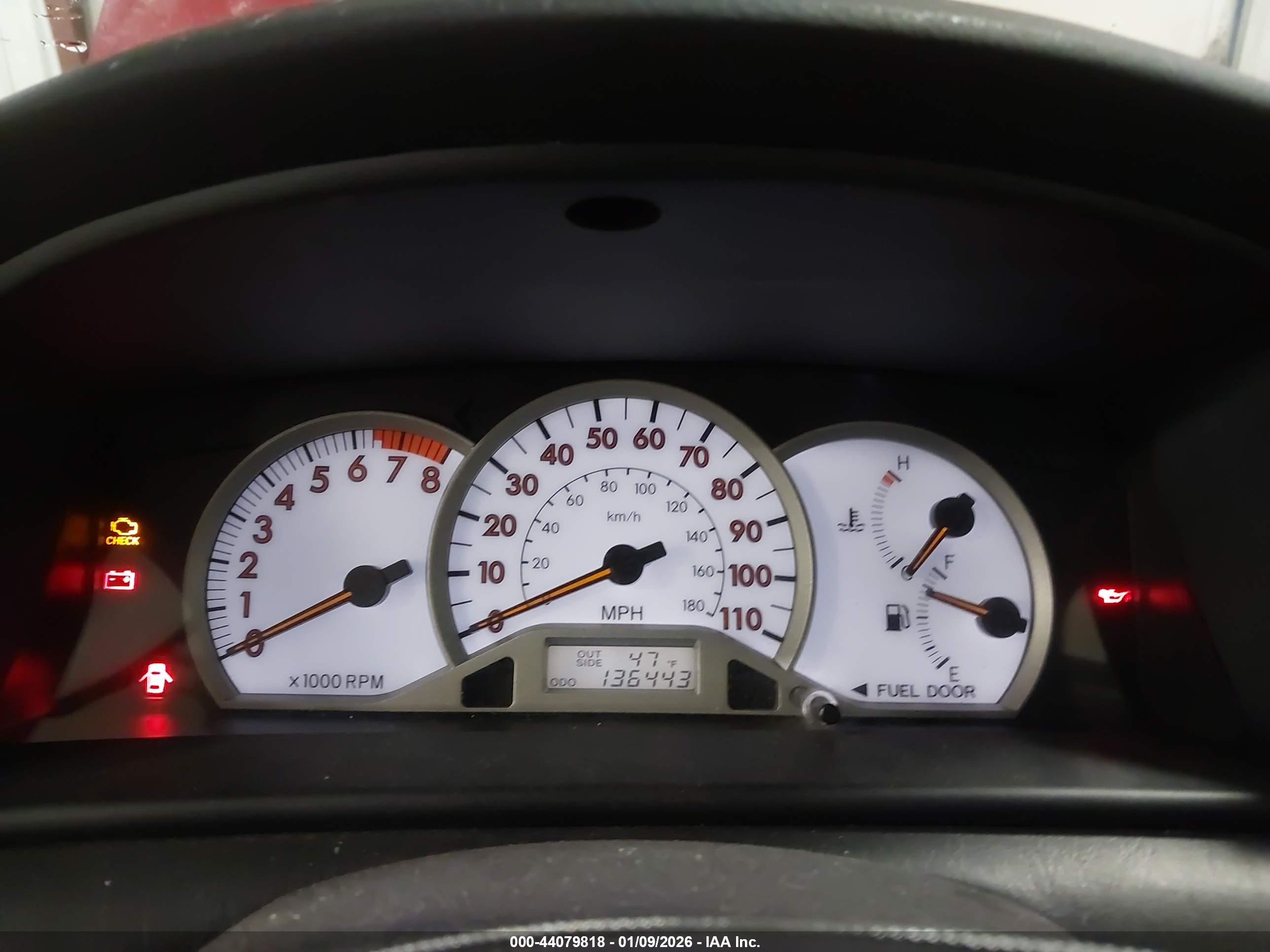 TOYOTA COROLLA image 7