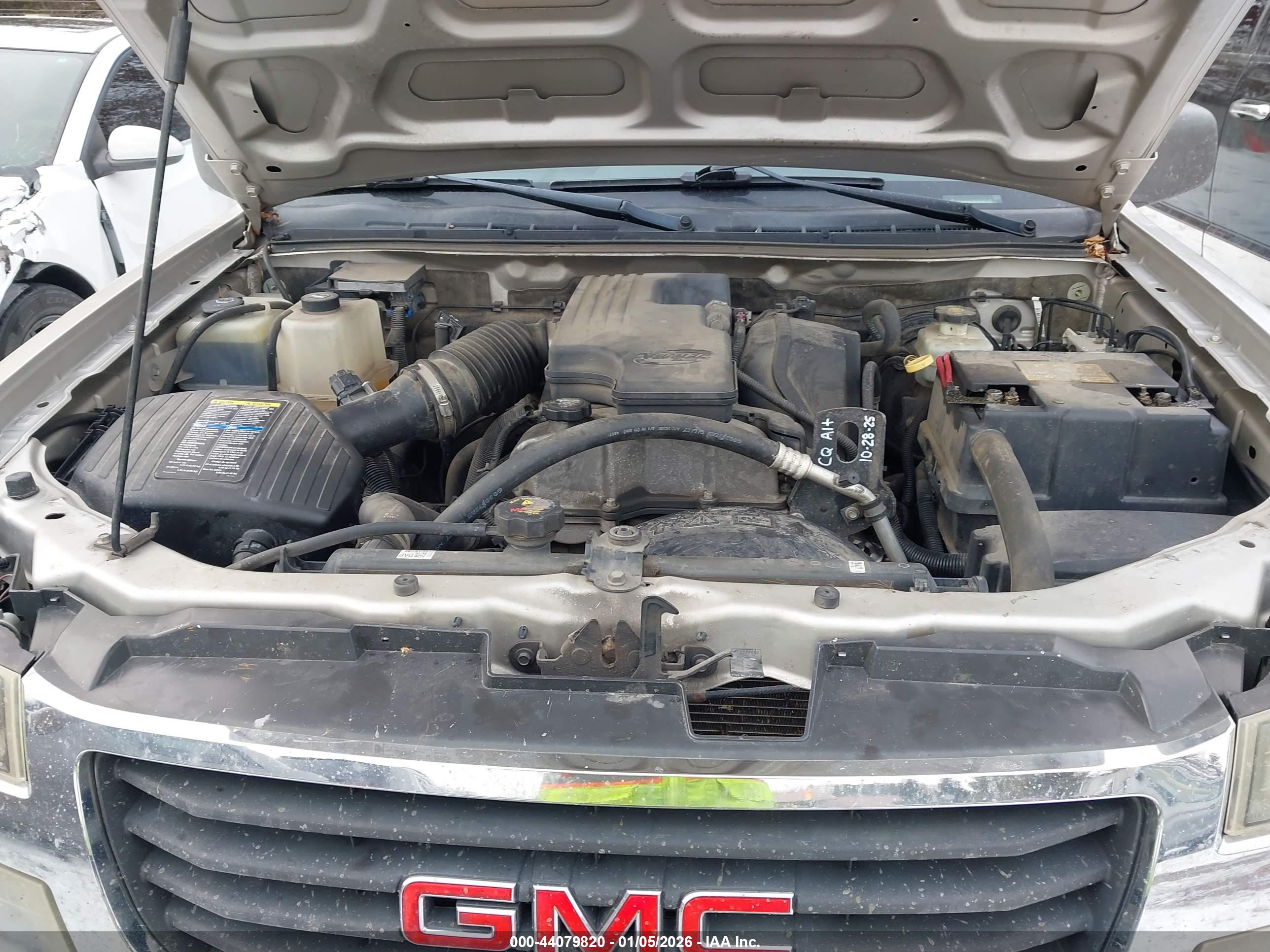 GMC CANYON image 10