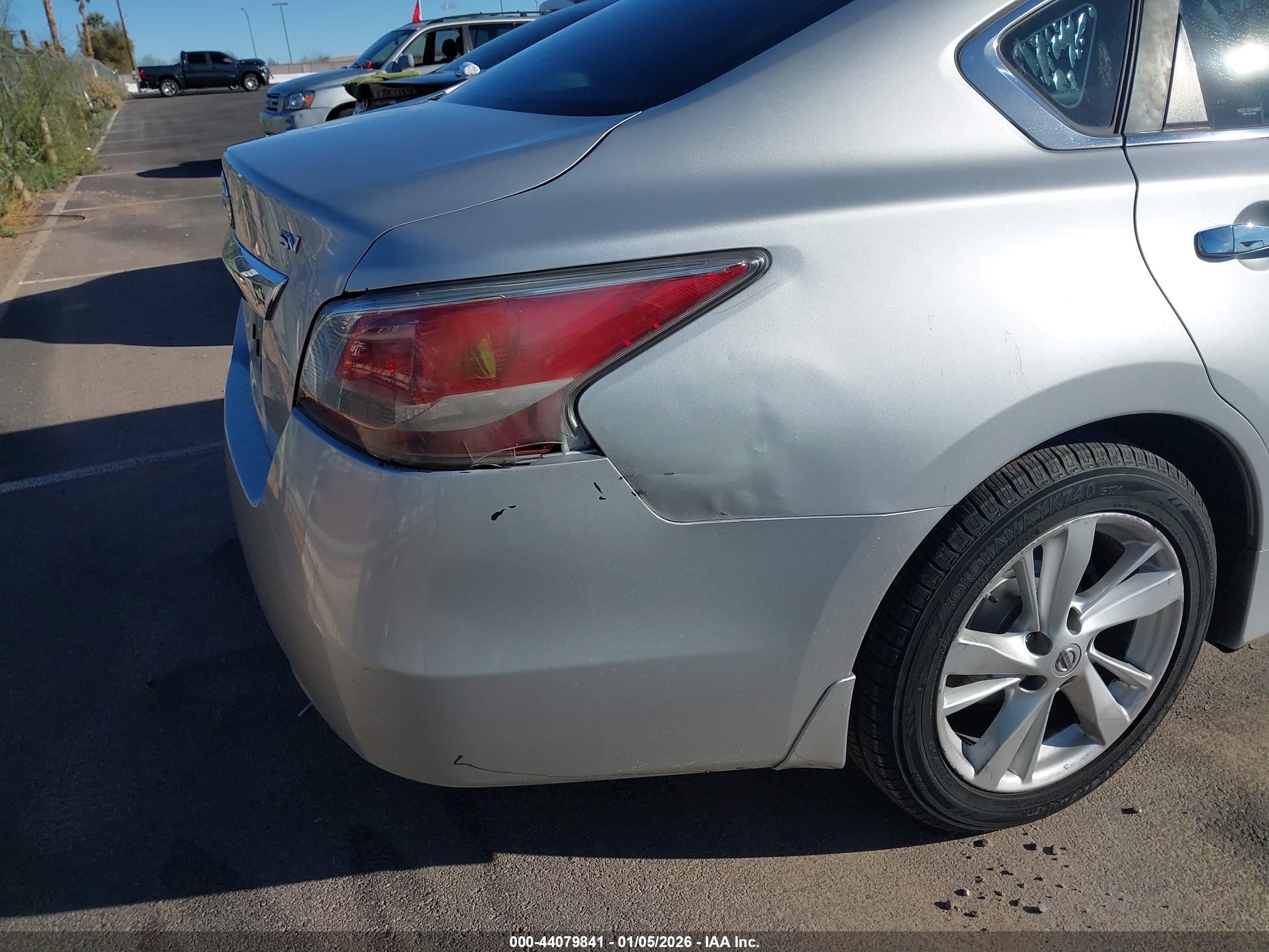 NISSAN ALTIMA image 6