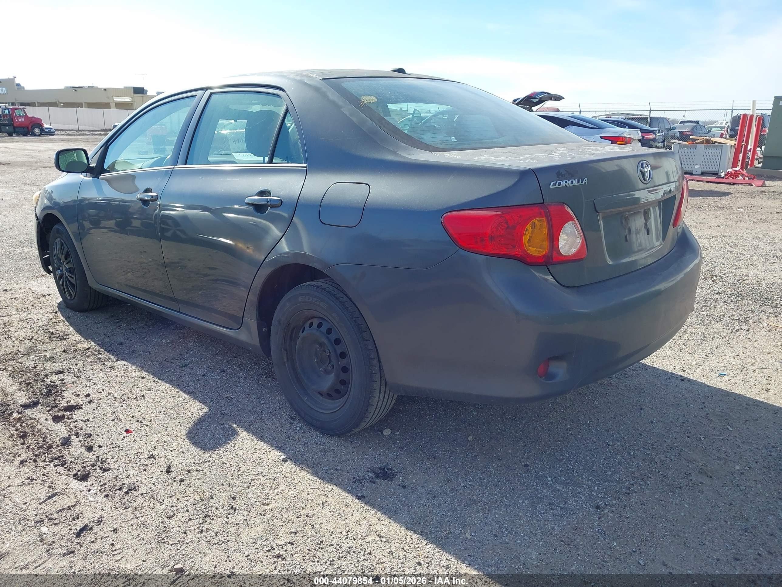 TOYOTA COROLLA image 3