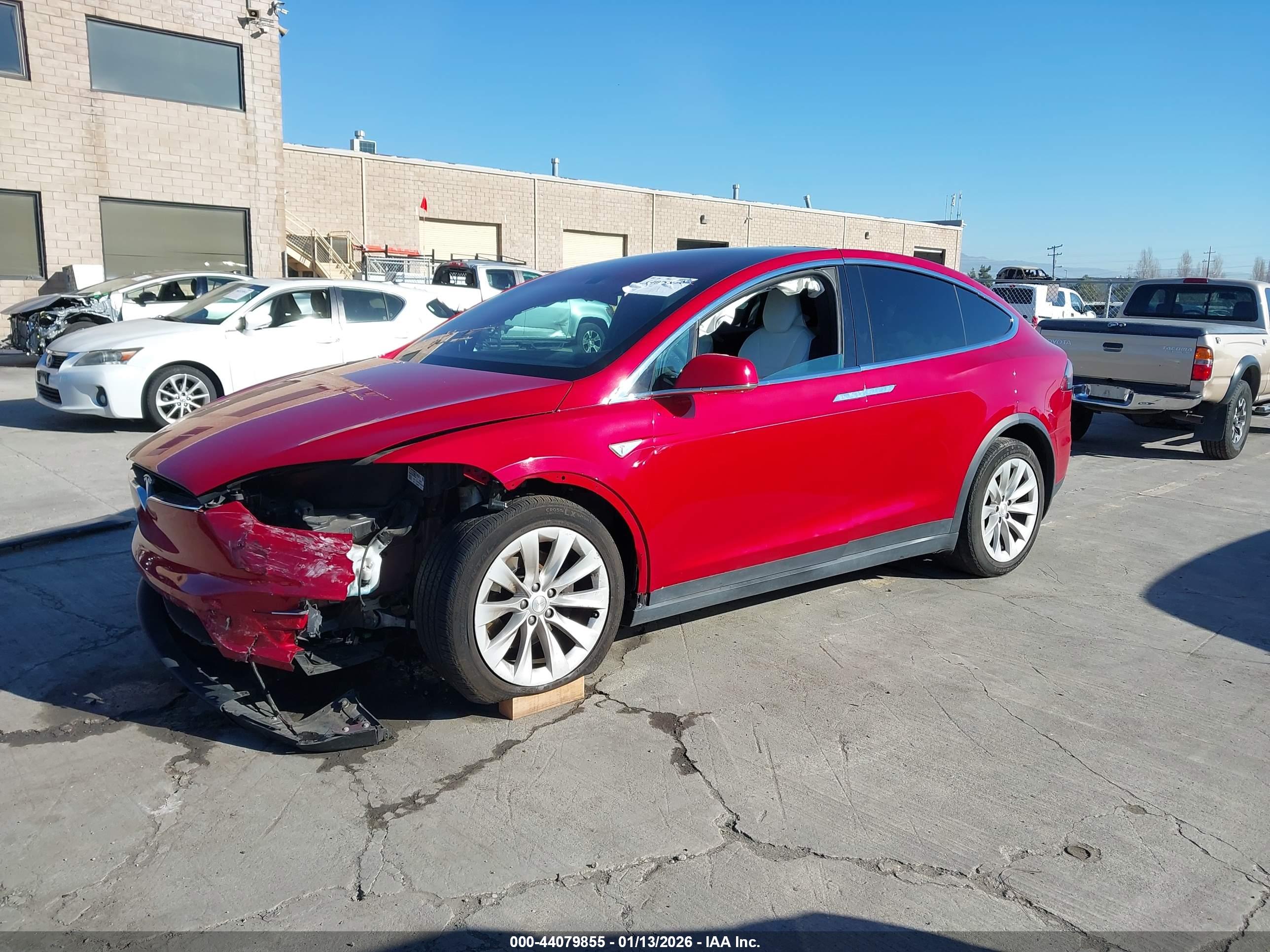 TESLA MODEL image 2