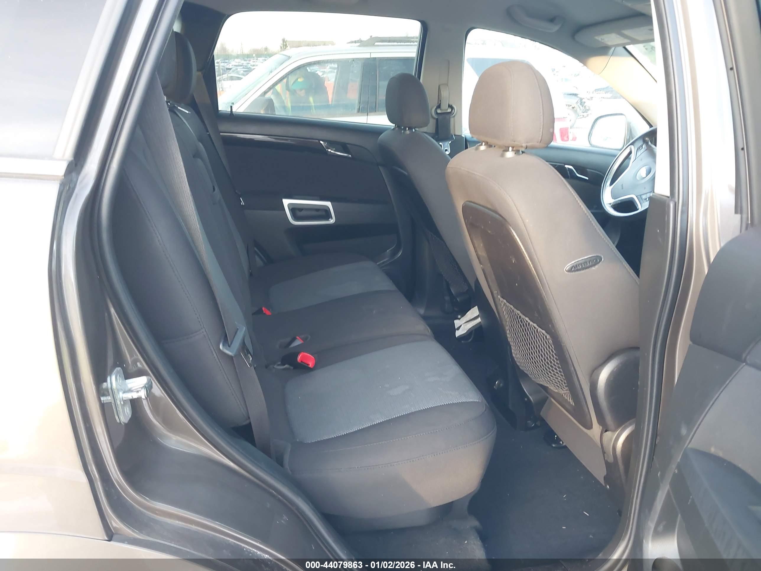 CHEVROLET CAPTIVA image 8
