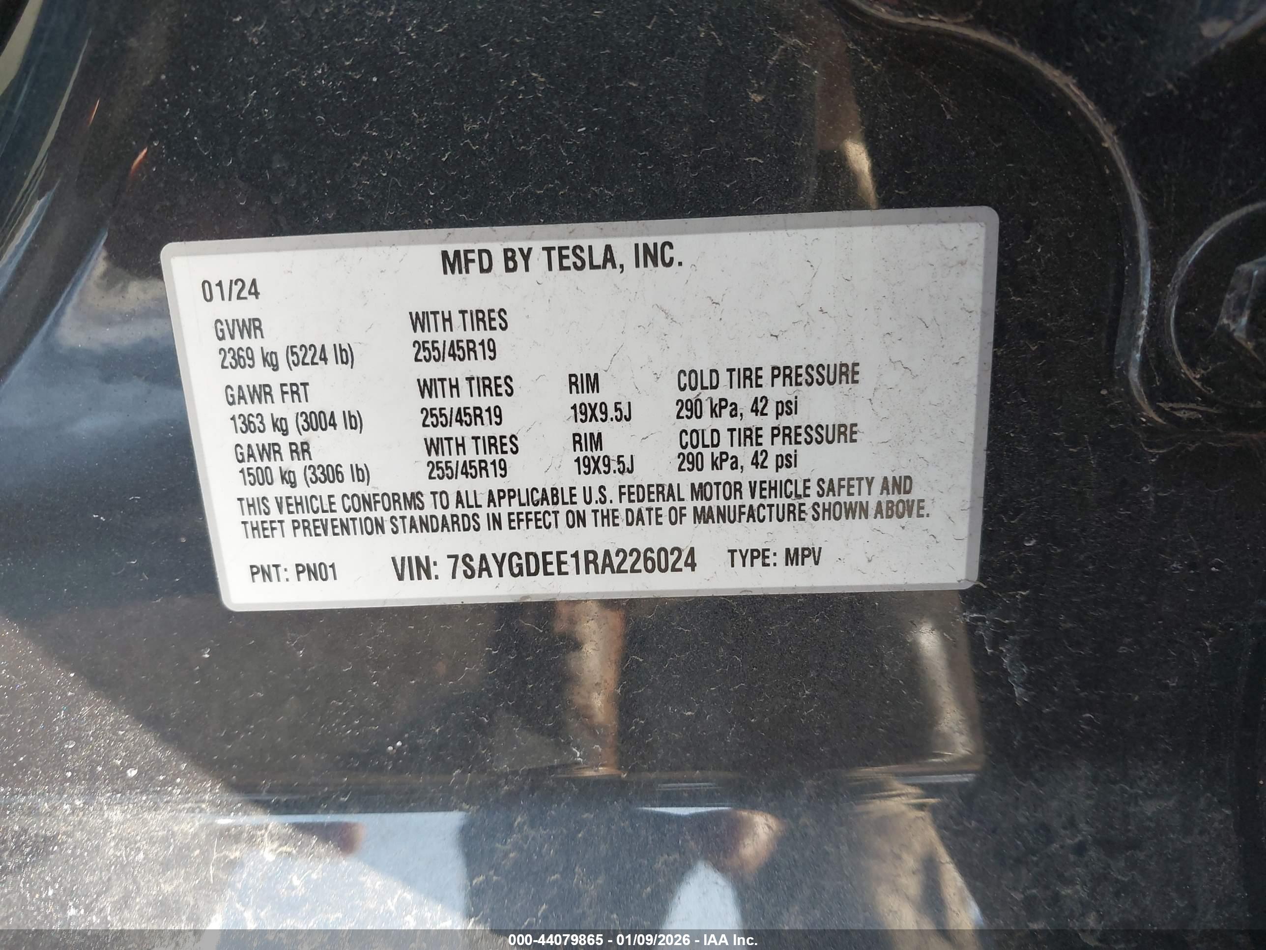 TESLA MODEL image 9