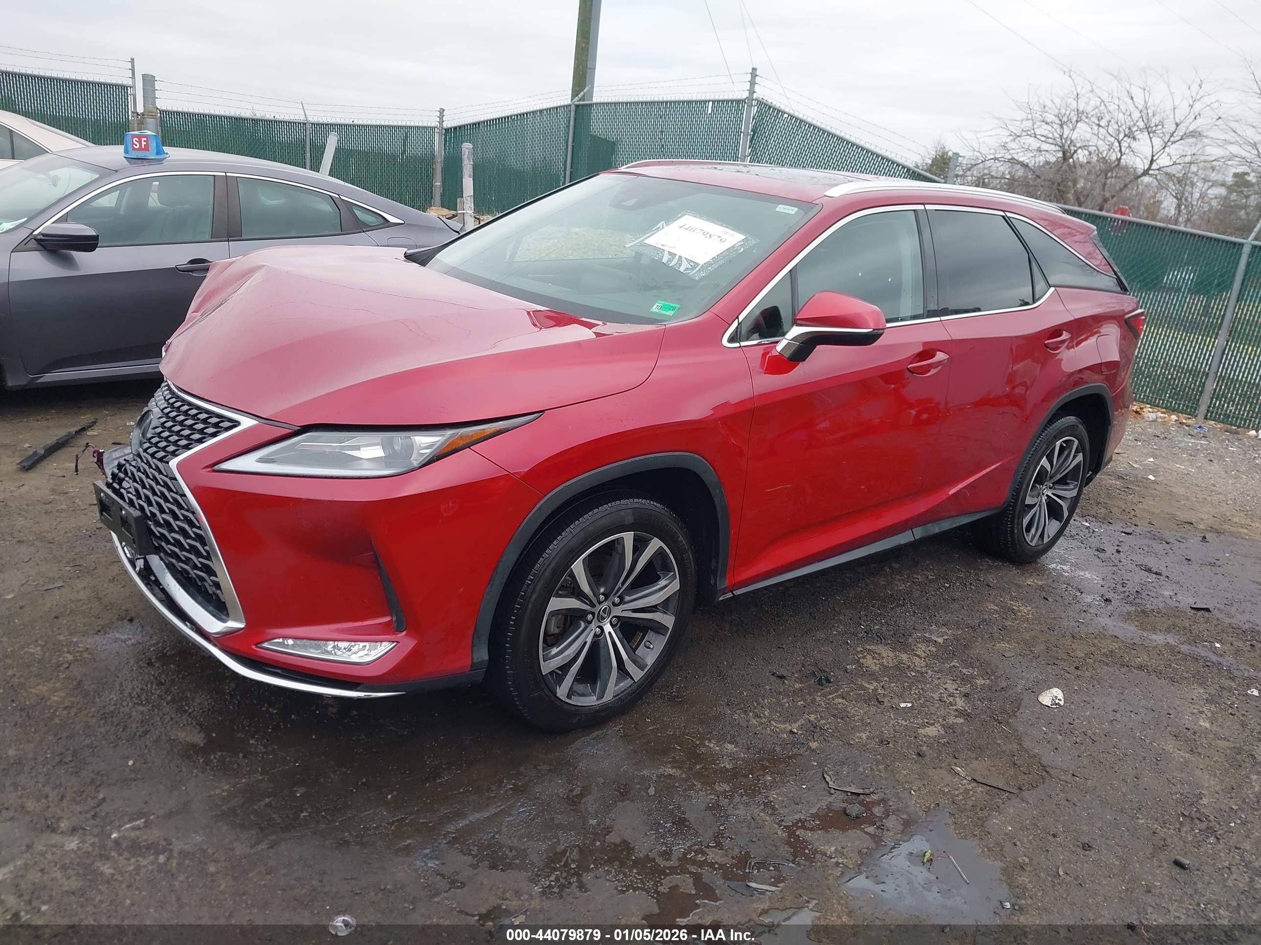 LEXUS RX image 2