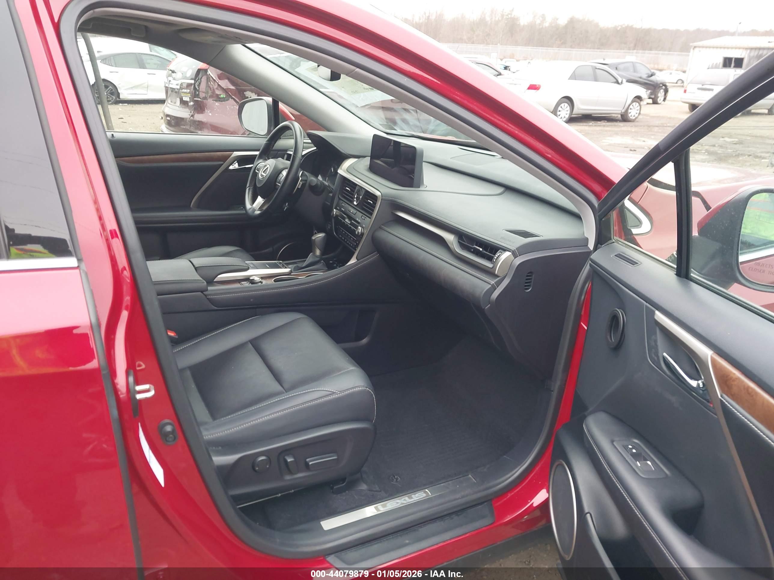 LEXUS RX image 5