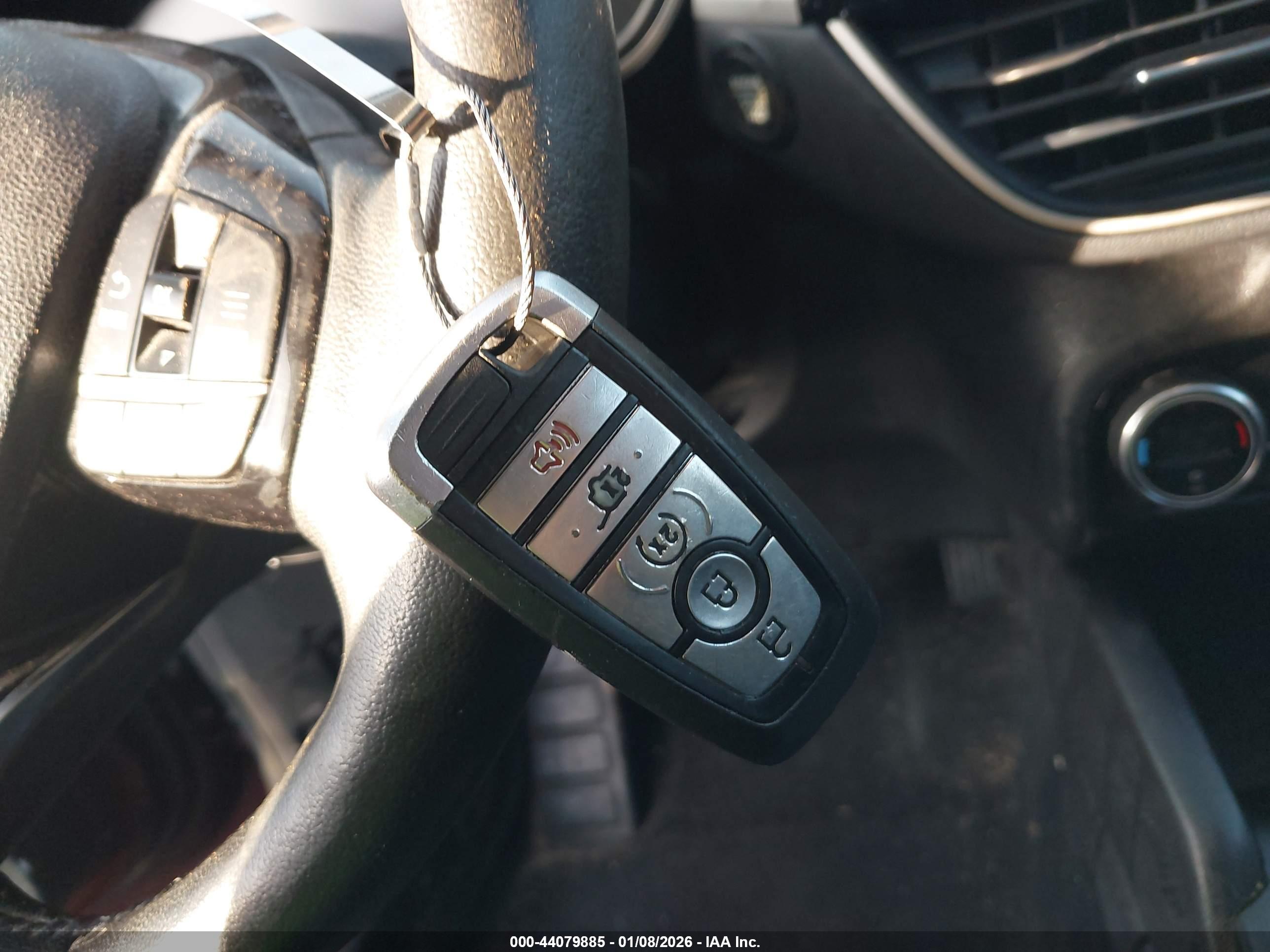FORD ESCAPE image 11