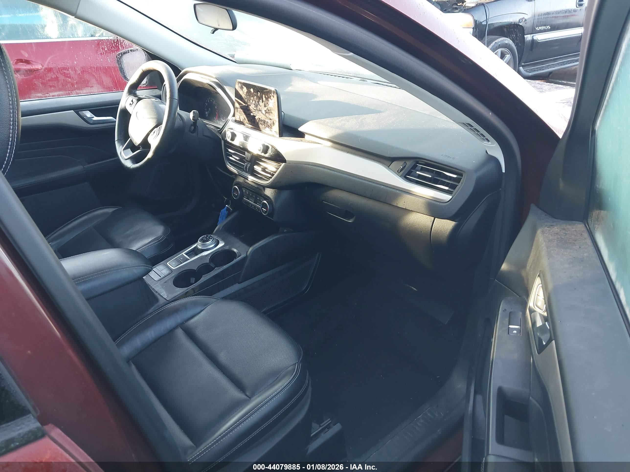 FORD ESCAPE image 5