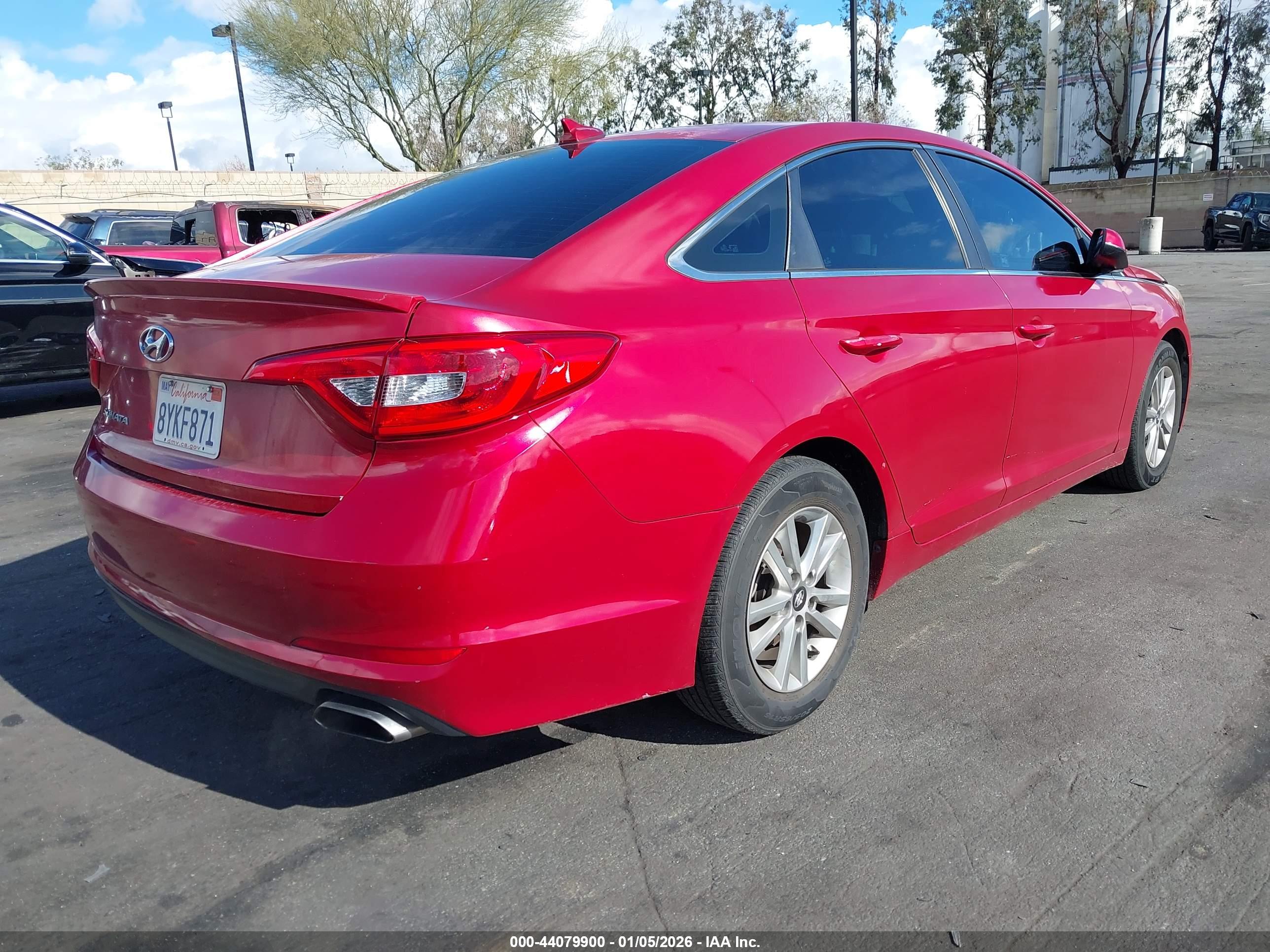 HYUNDAI SONATA image 4