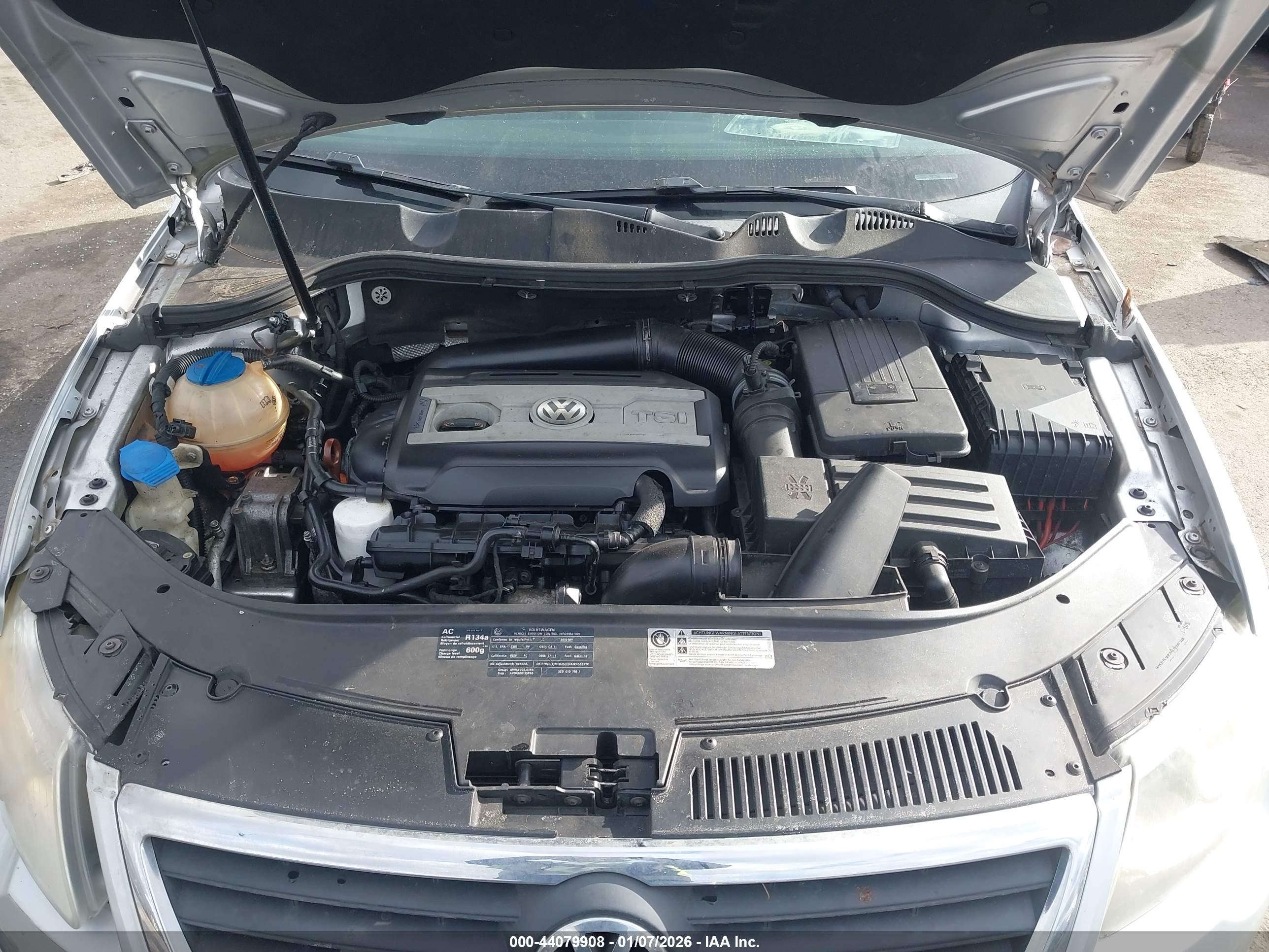 VOLKSWAGEN PASSAT image 10