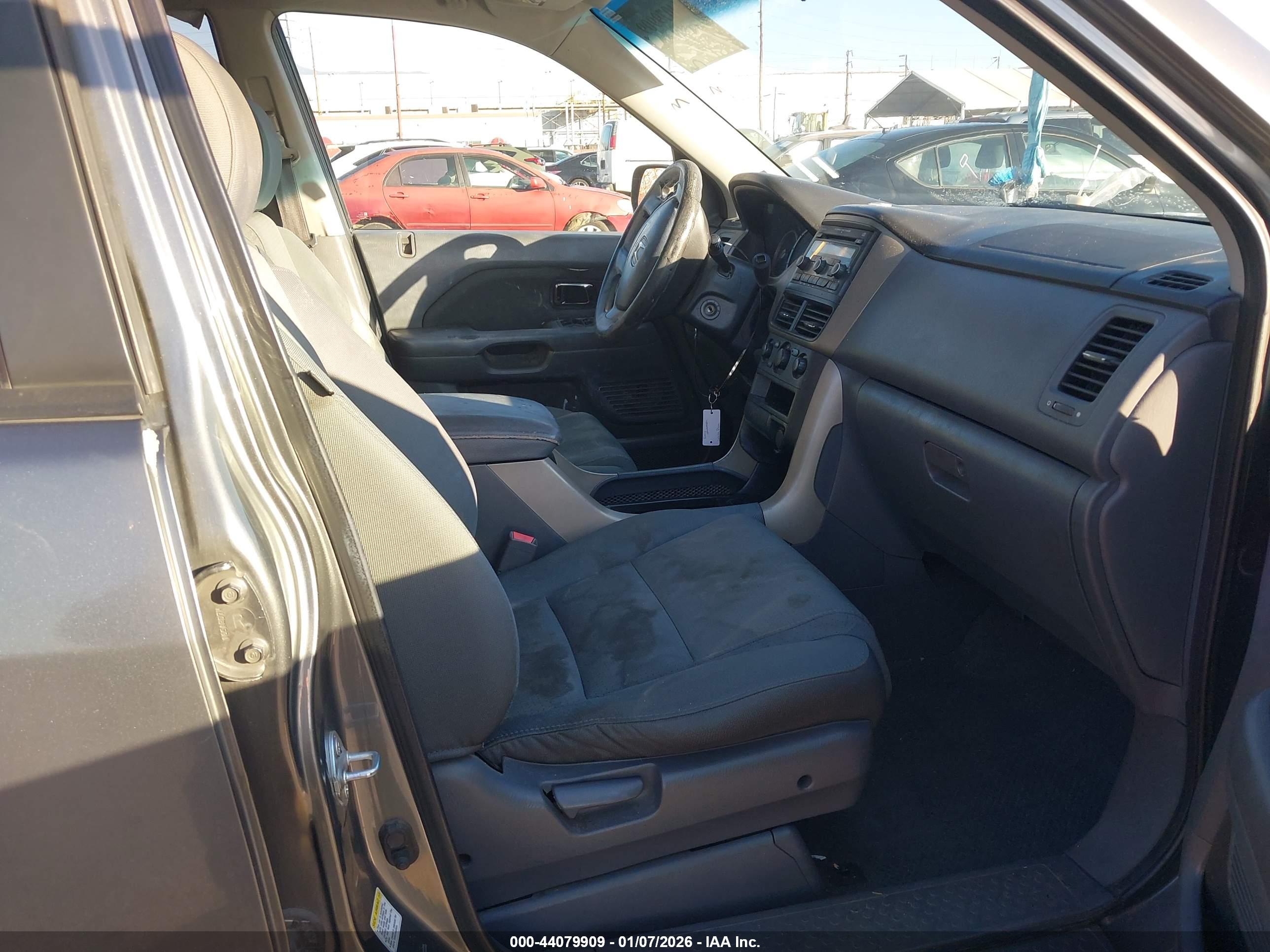 HONDA PILOT image 5